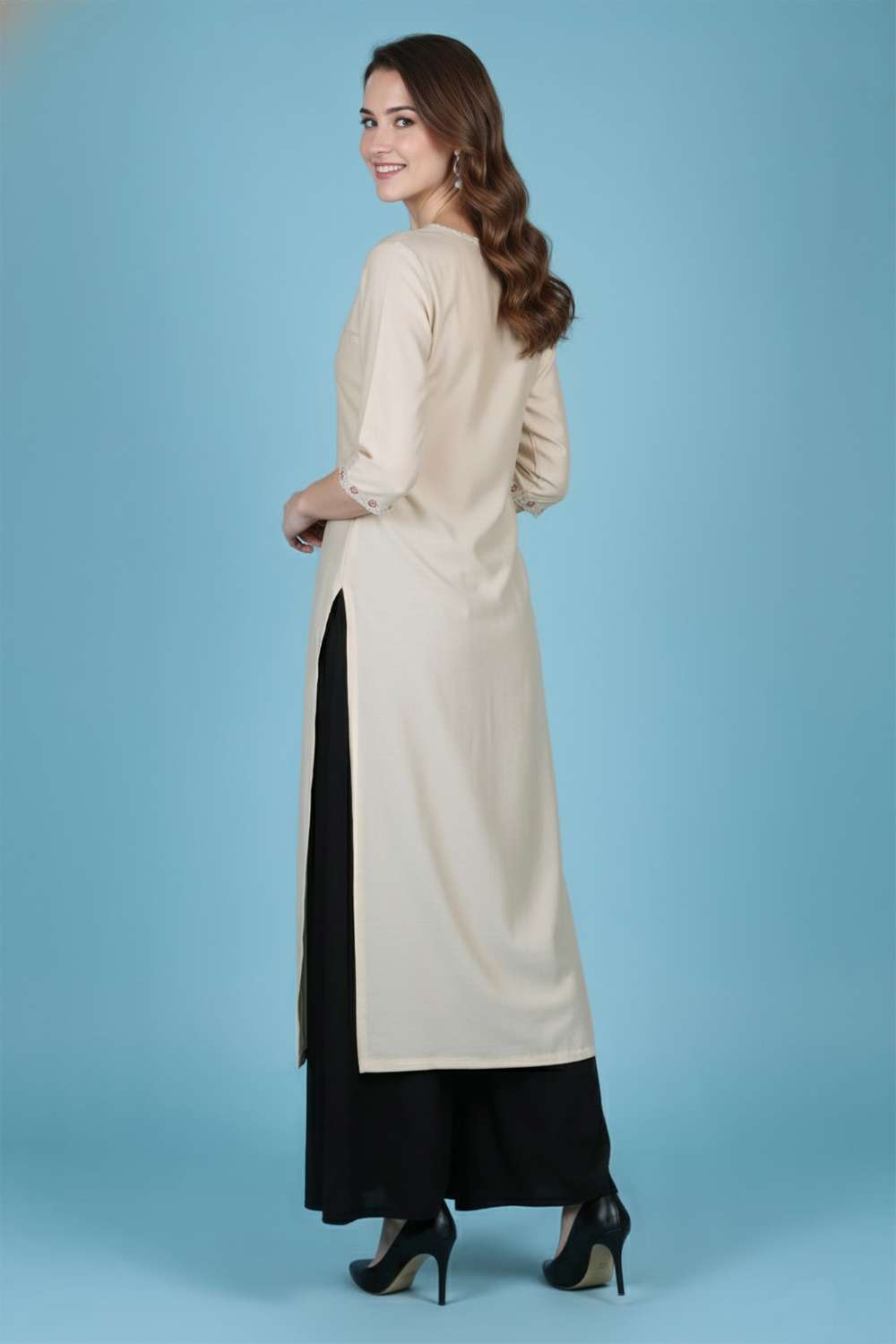 Embroidered-Blended-Fabric-Round-Neck-Women-Kurta