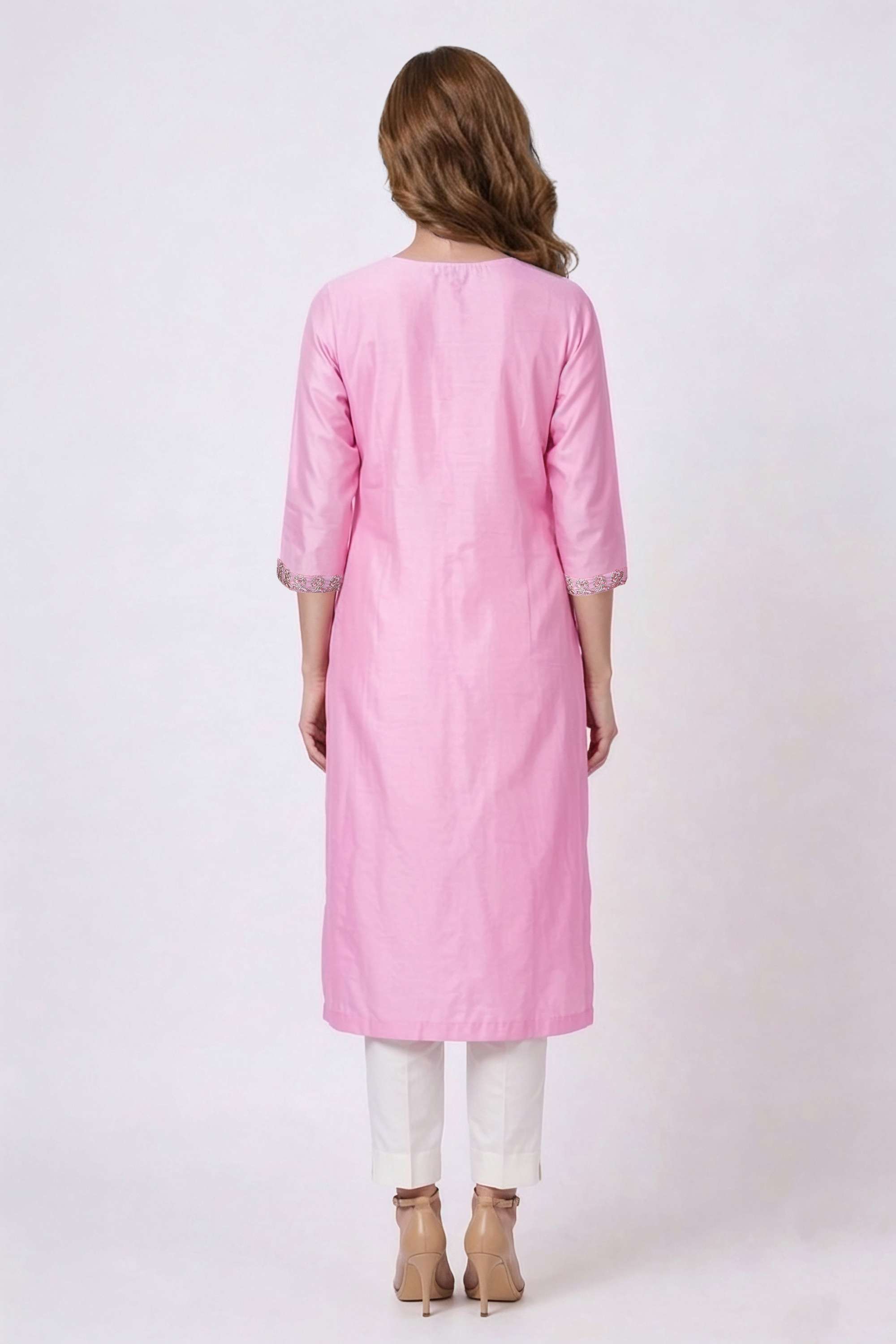 Embroidered-Blended-Fabric-Round-Neck-Women-Kurta