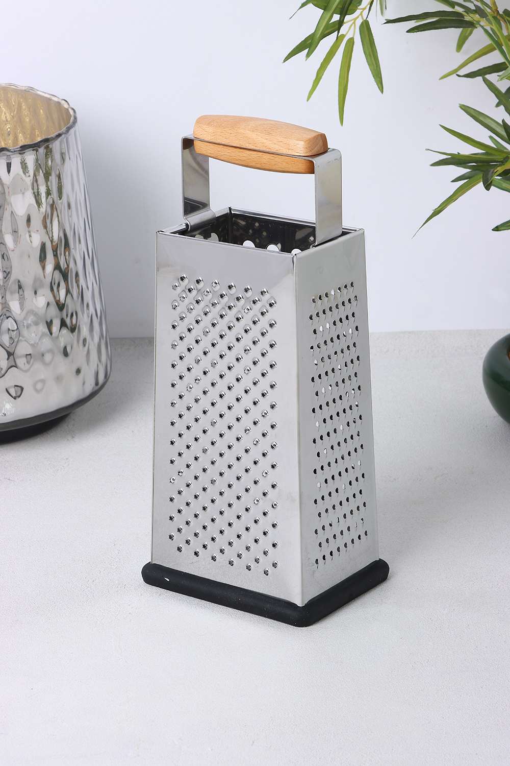 Vneto-4-Sides-Multi-Fuctional-Grater