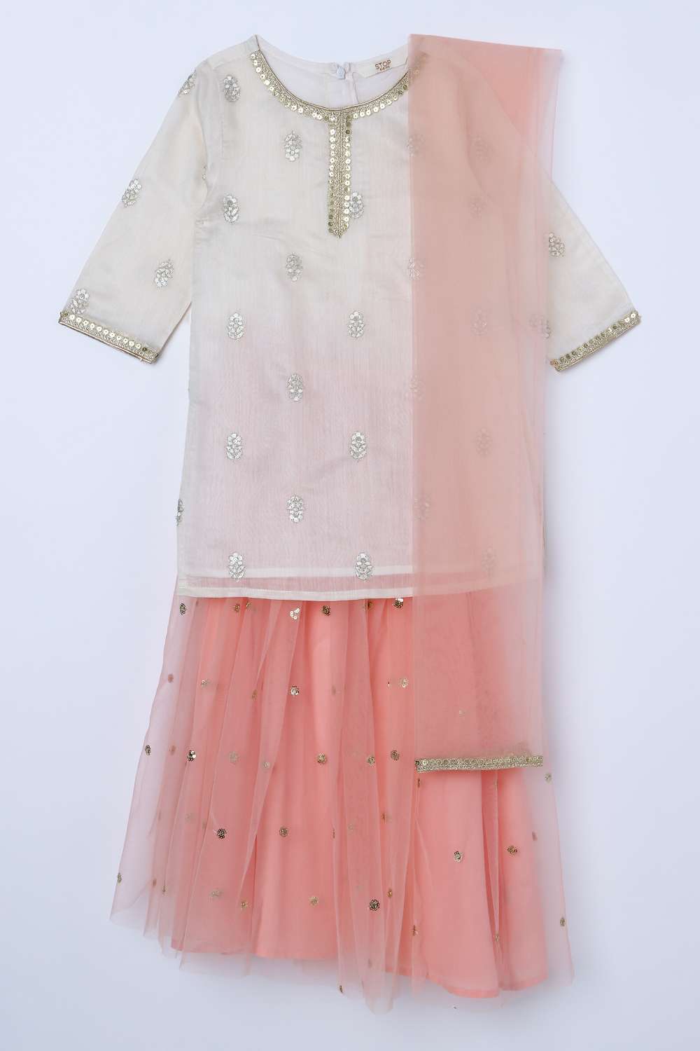 Embroidered-Blended-Fabric-Round-Neck-Girls-Festive-Wear-Kurta-Set