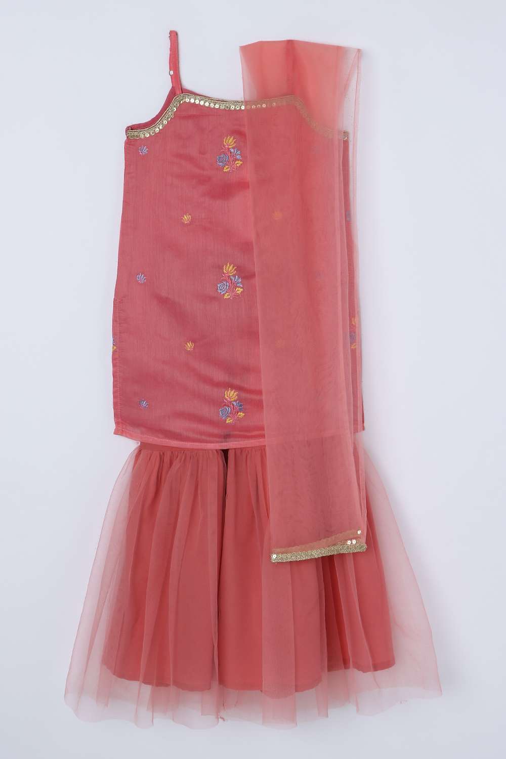 Embroidered-Blended-Fabric-Scoop-Neck-Girls-Festive-Wear-Kurta-Set