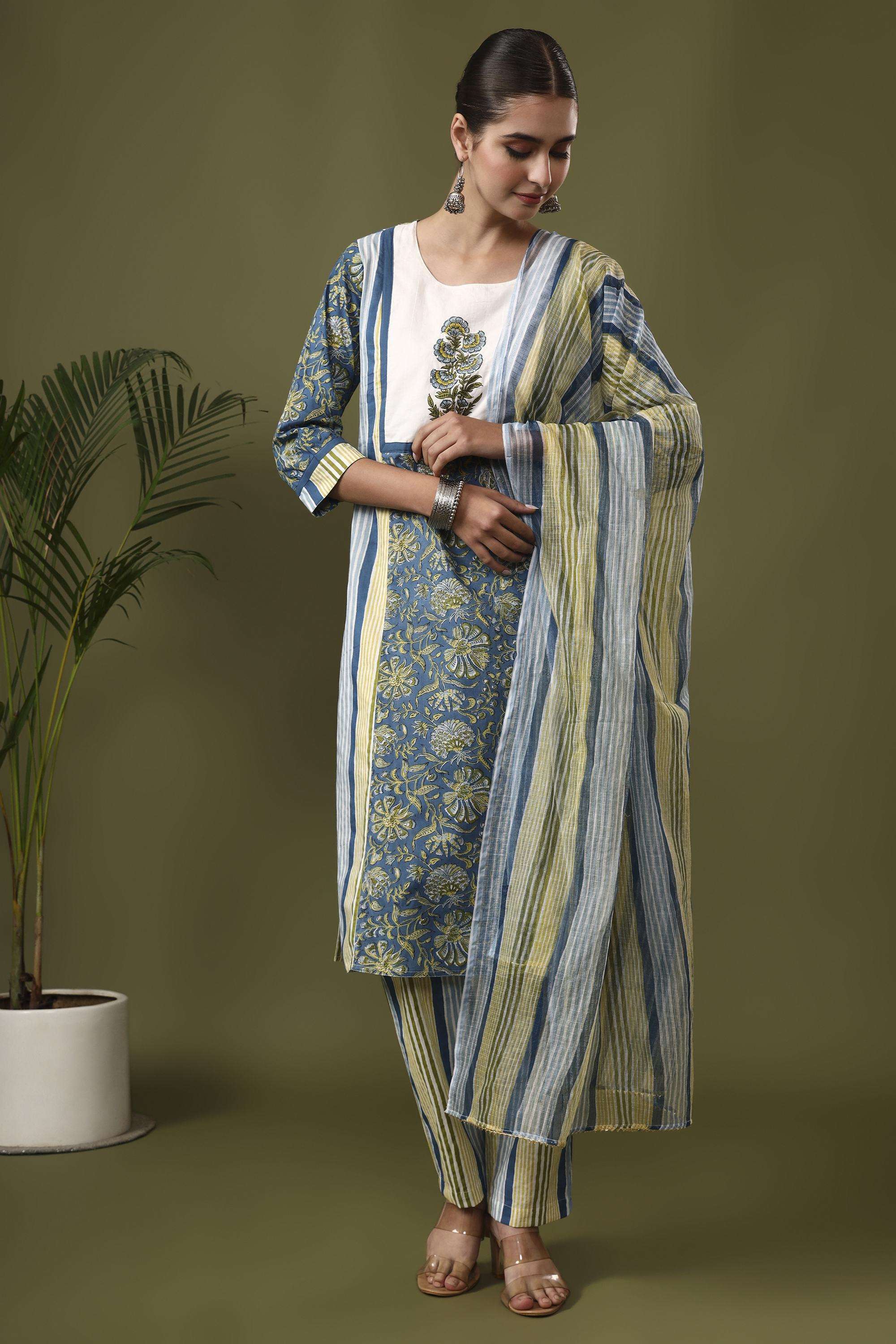 Textured-Cotton-Women-s-Festive-Wear-Kurta-Set