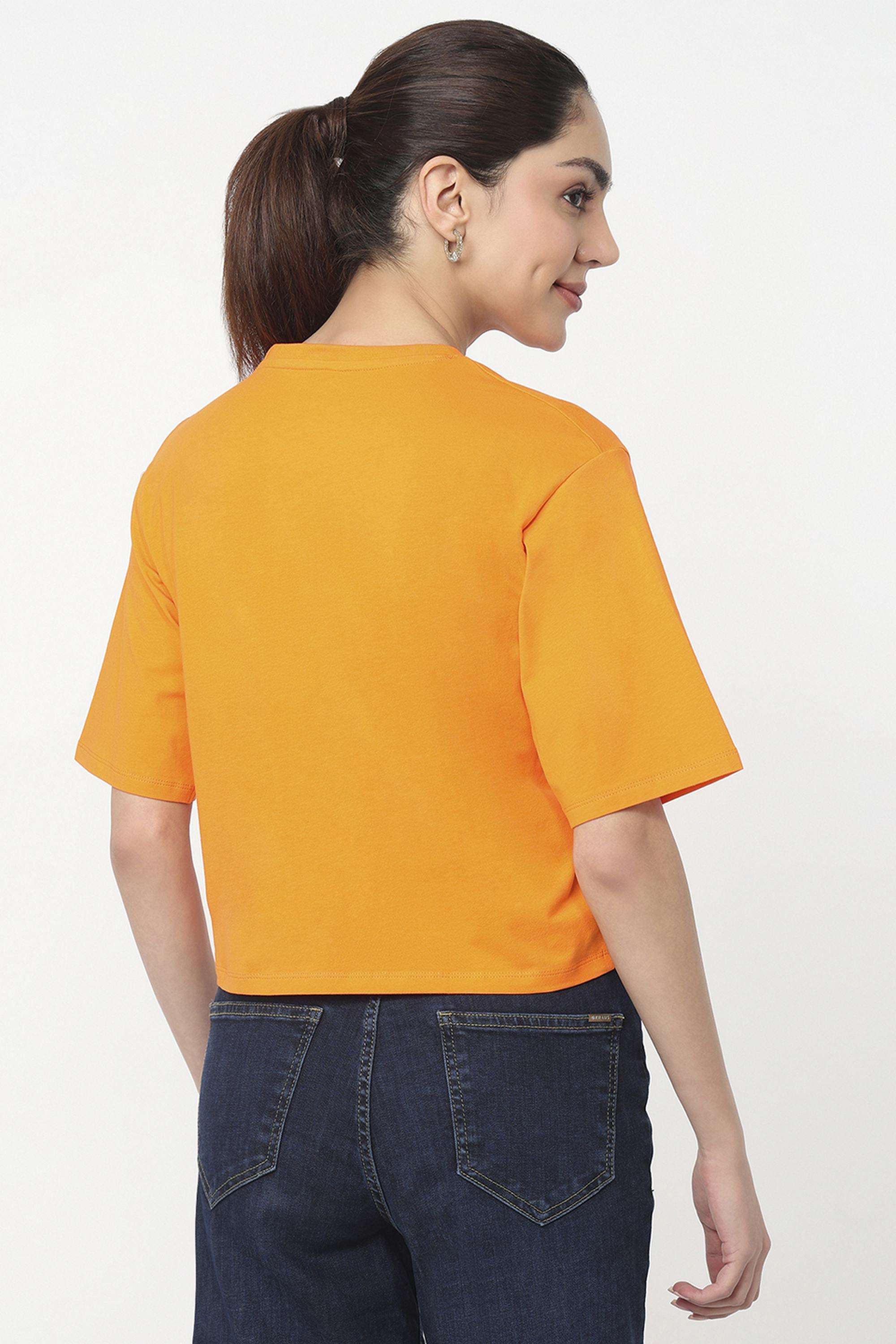 Graphic-Print-Blended-Fabric-Round-Neck-Women-s-T-Shirt