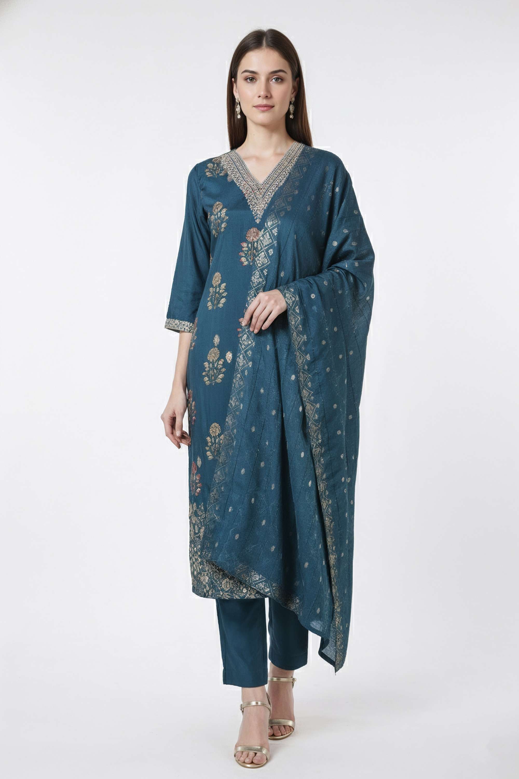 Embroidered-Blended-Fabric-V-Neck-Women-s-Casual-Wear-Kurta-Set