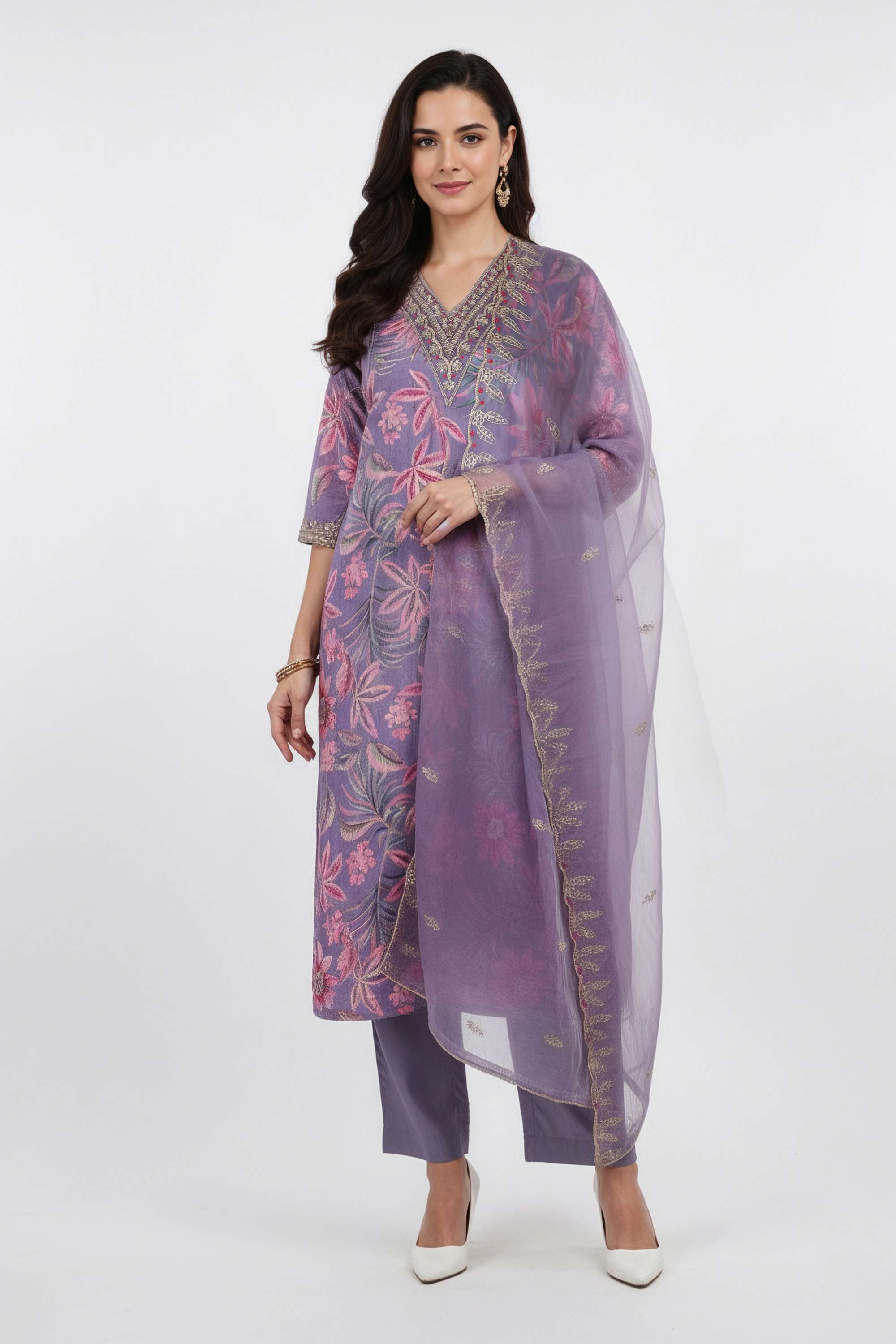 Embroidered-Blended-Fabric-Y-Neck-Women-s-Casual-Wear-Kurta-Set