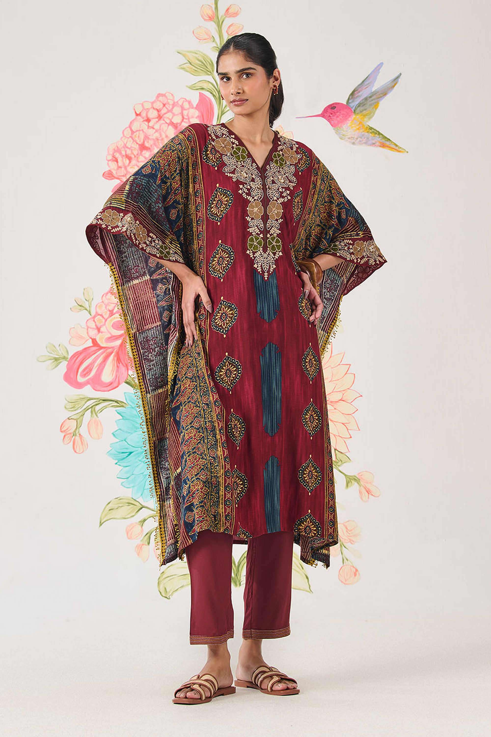 Printed-Cotton-V-Neck-Women-Kurta-with-Pant