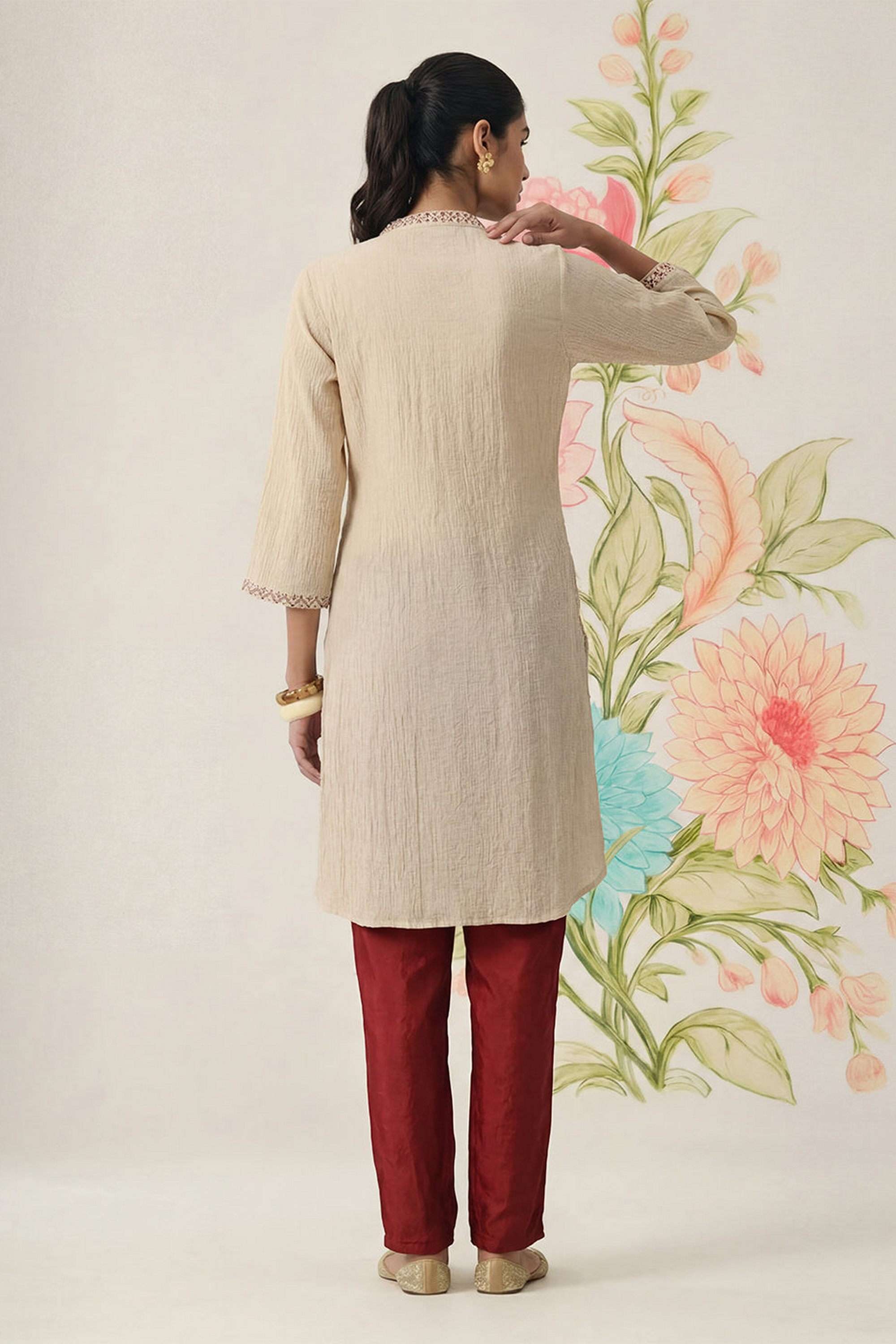 Solid-Cotton-Round-Neck-Women-Kurti