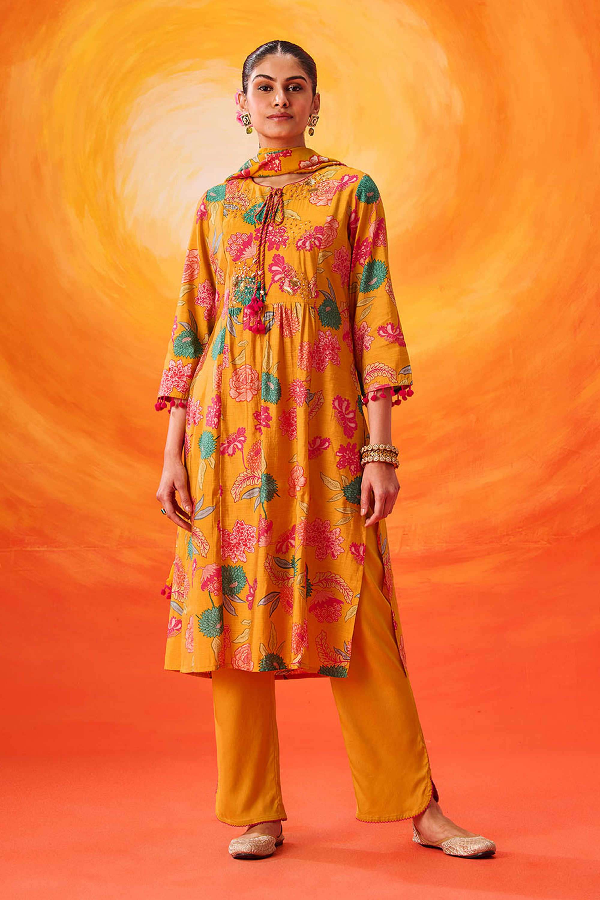 Floral-Cotton-Round-Neck-Women-Kurta-with-Pant-and-Dupatta