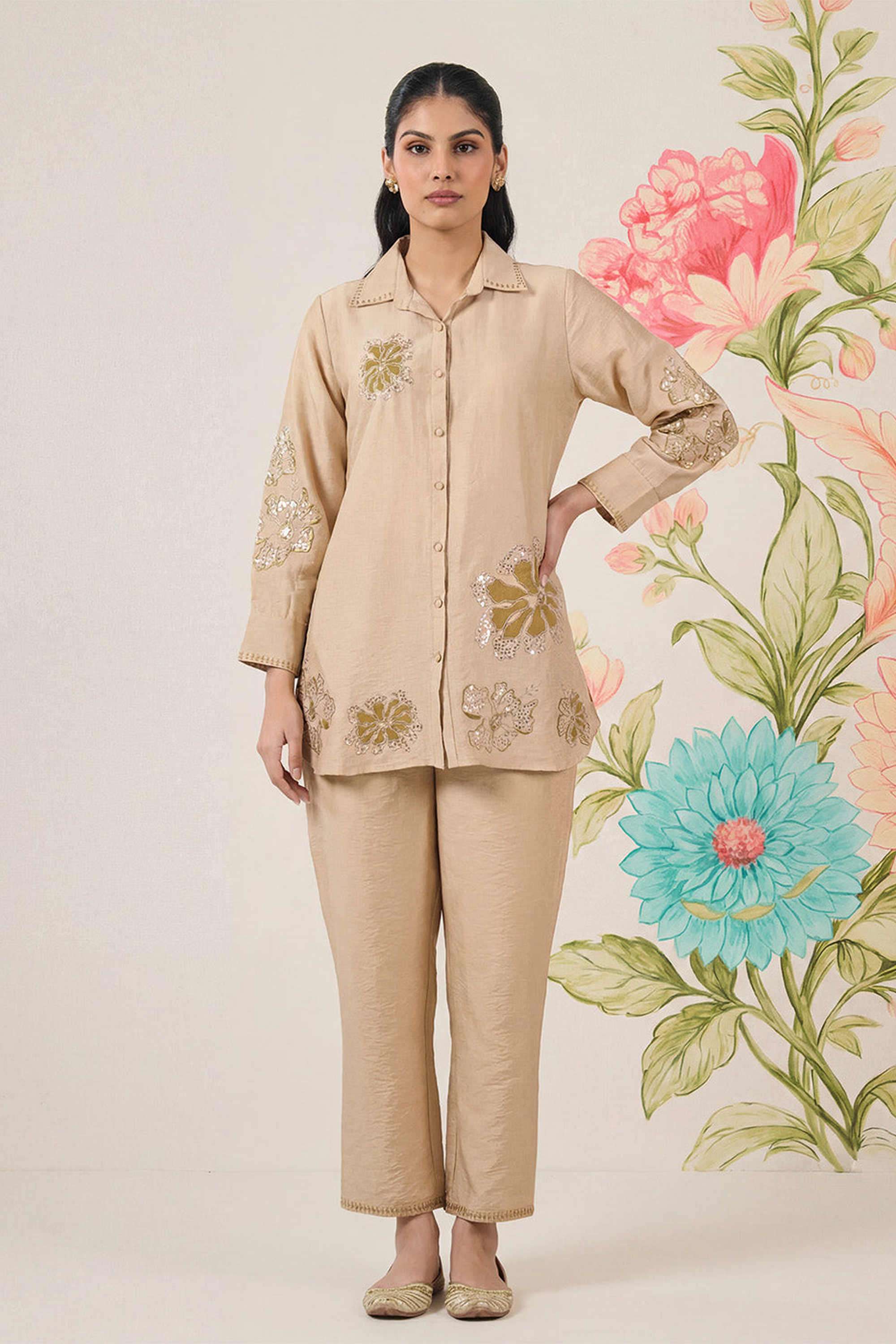 Embroidered-Cotton-Collared-Women-Kurta-with-Pant-and-Dupatta