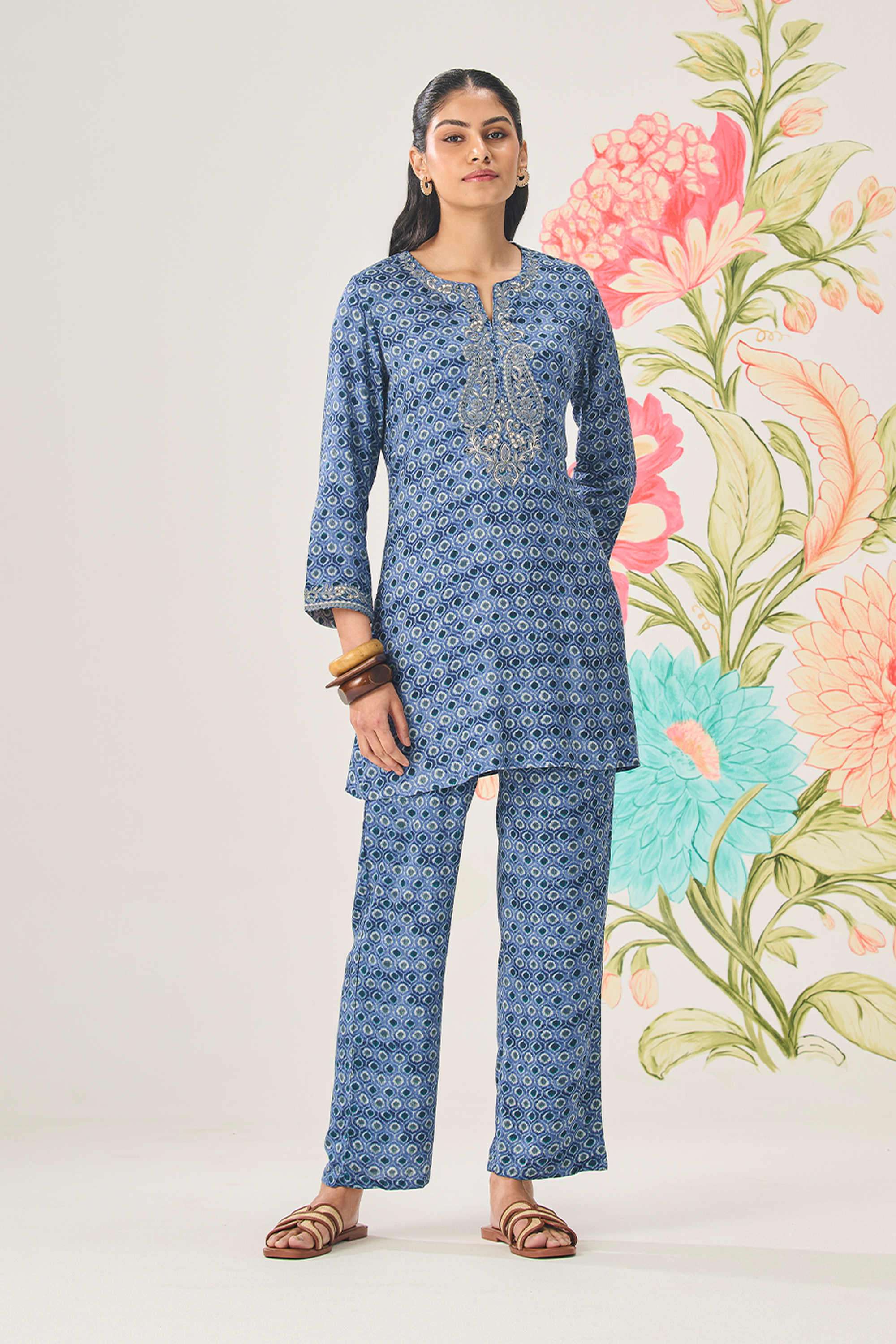 Embroidered-Cotton-Round-Neck-Women-Kurta-with-Pant