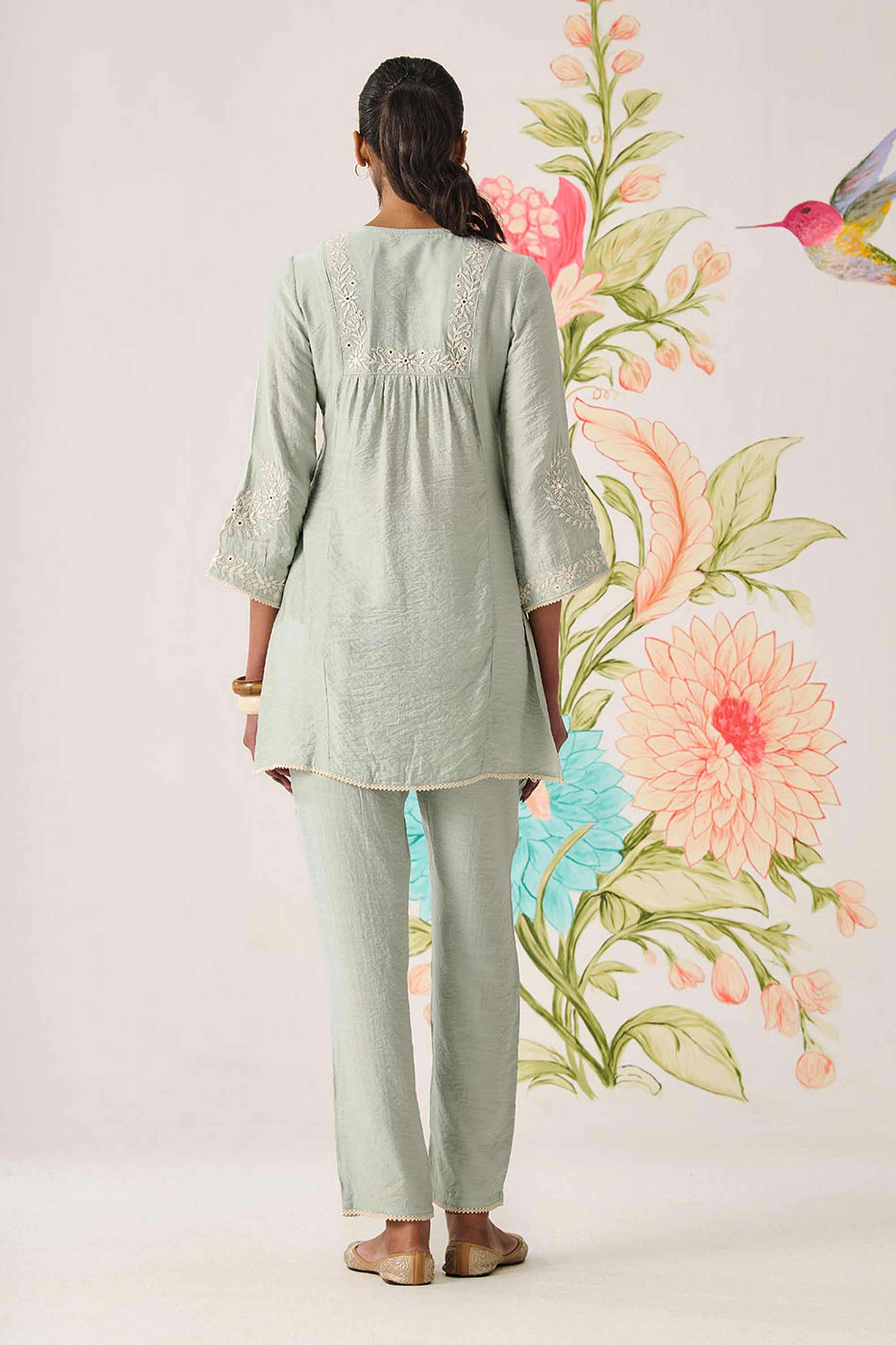 Embroidered-Cotton-Round-Neck-Women-Kurta-with-Pant