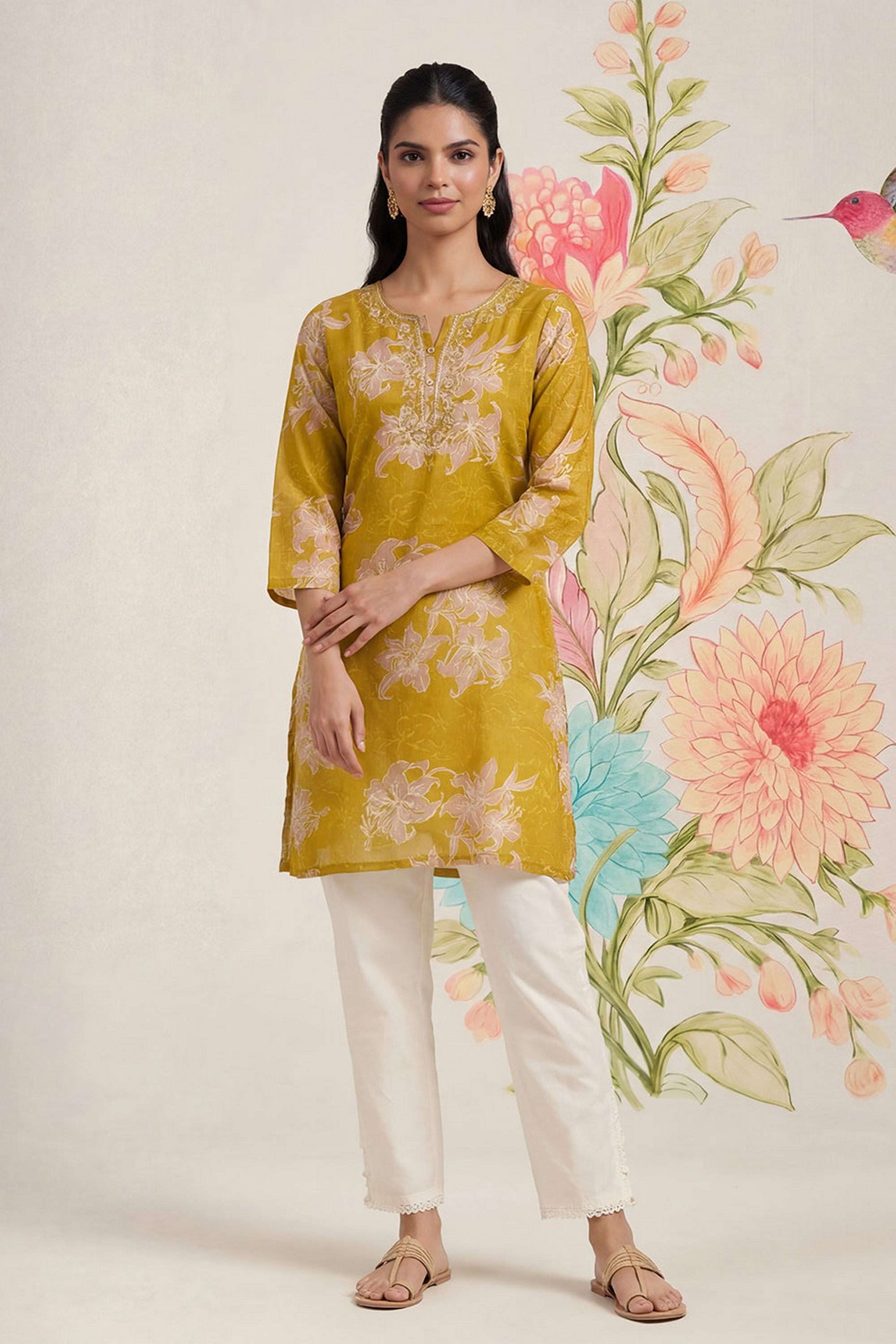 Floral-Cotton-Round-Neck-Women-Kurta