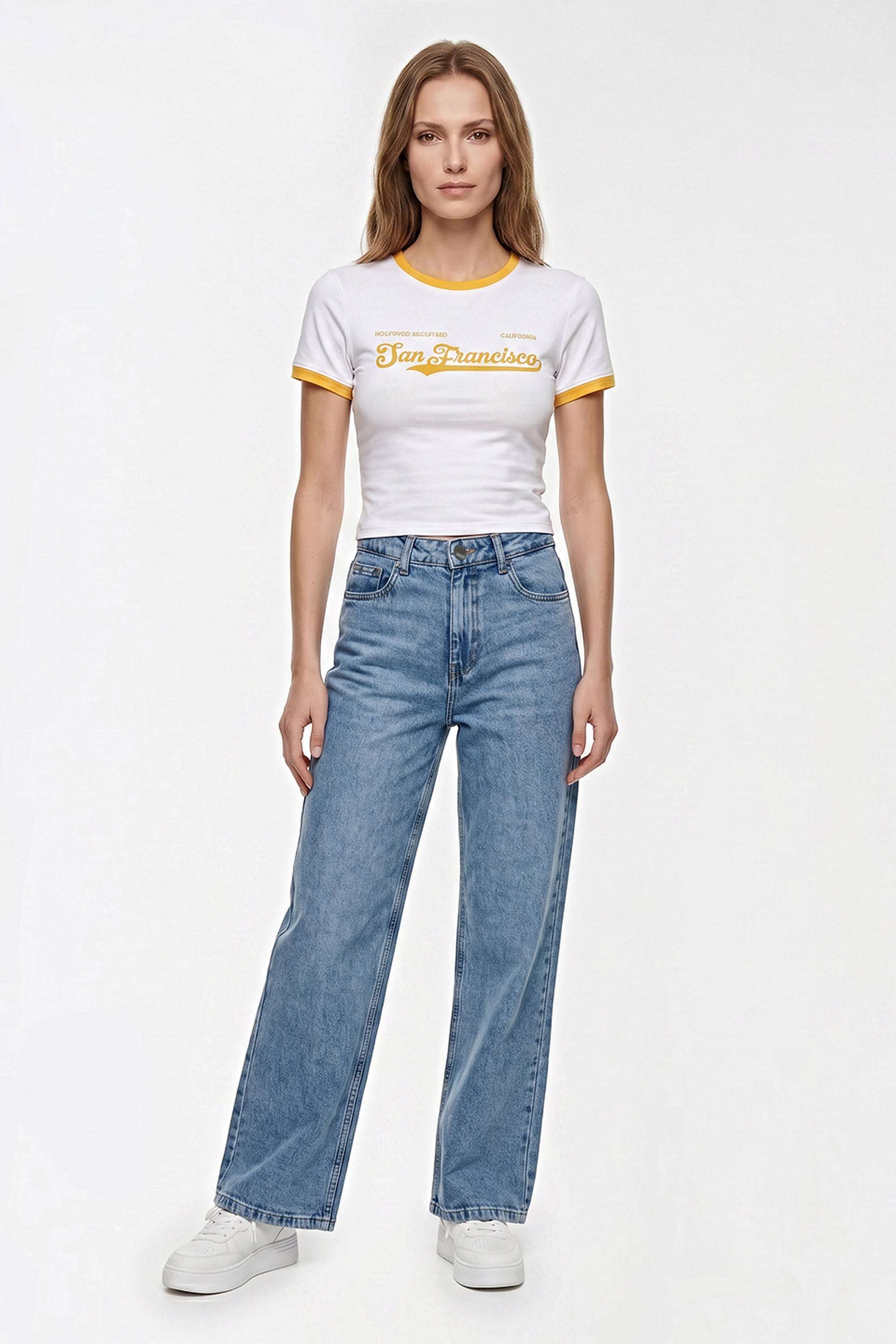 Solid Blended Fabric Women's Wide Leg Fit Jeans-image-14