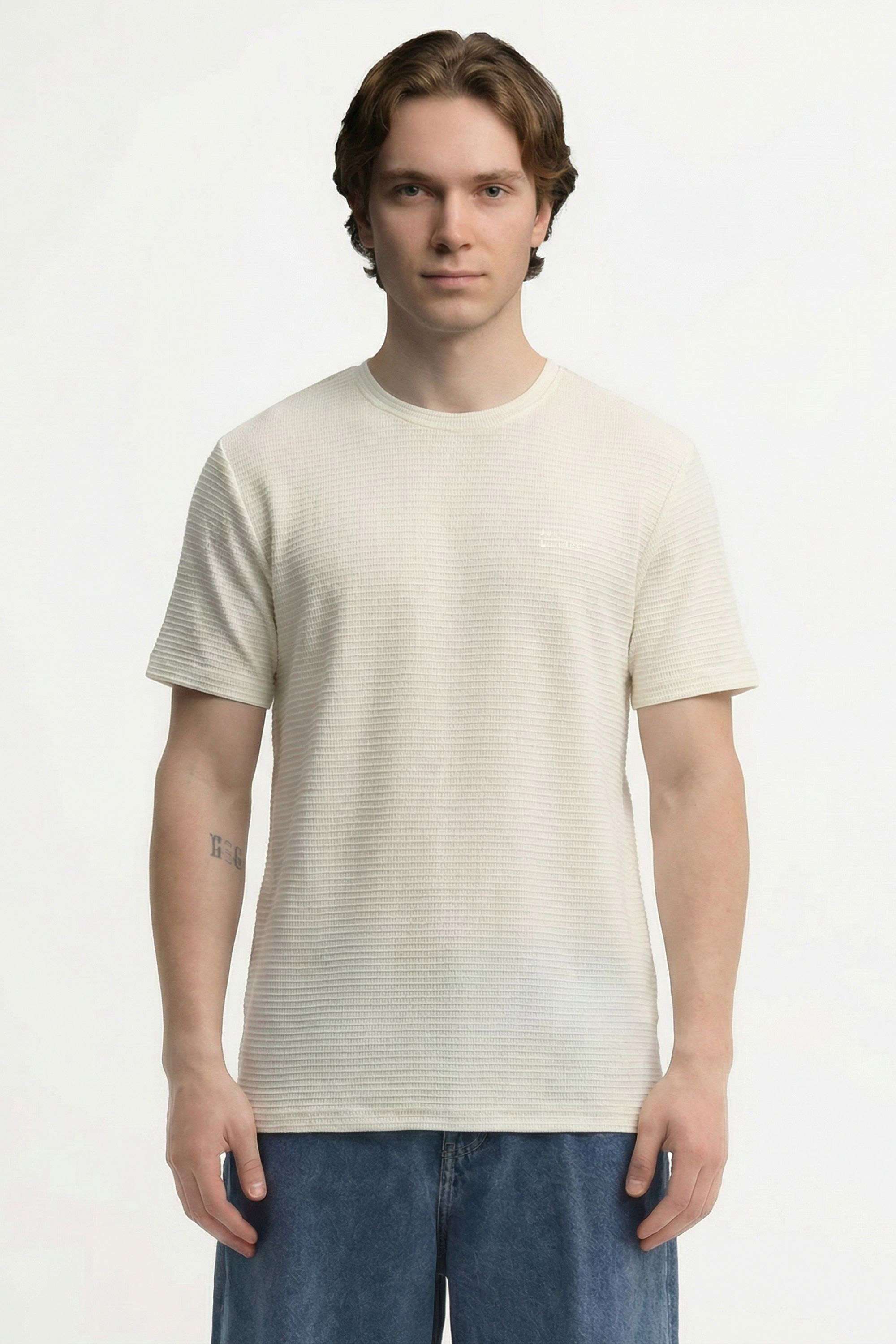Textured-Blended-Fabric-Regular-Fit-Men-T-Shirt