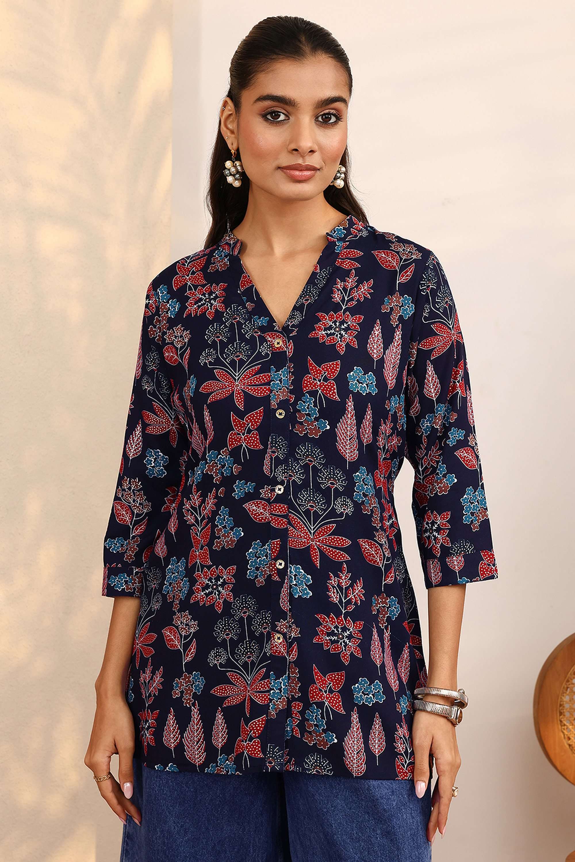 Floral-Blended-Fabric-Collared-Women-Tunic