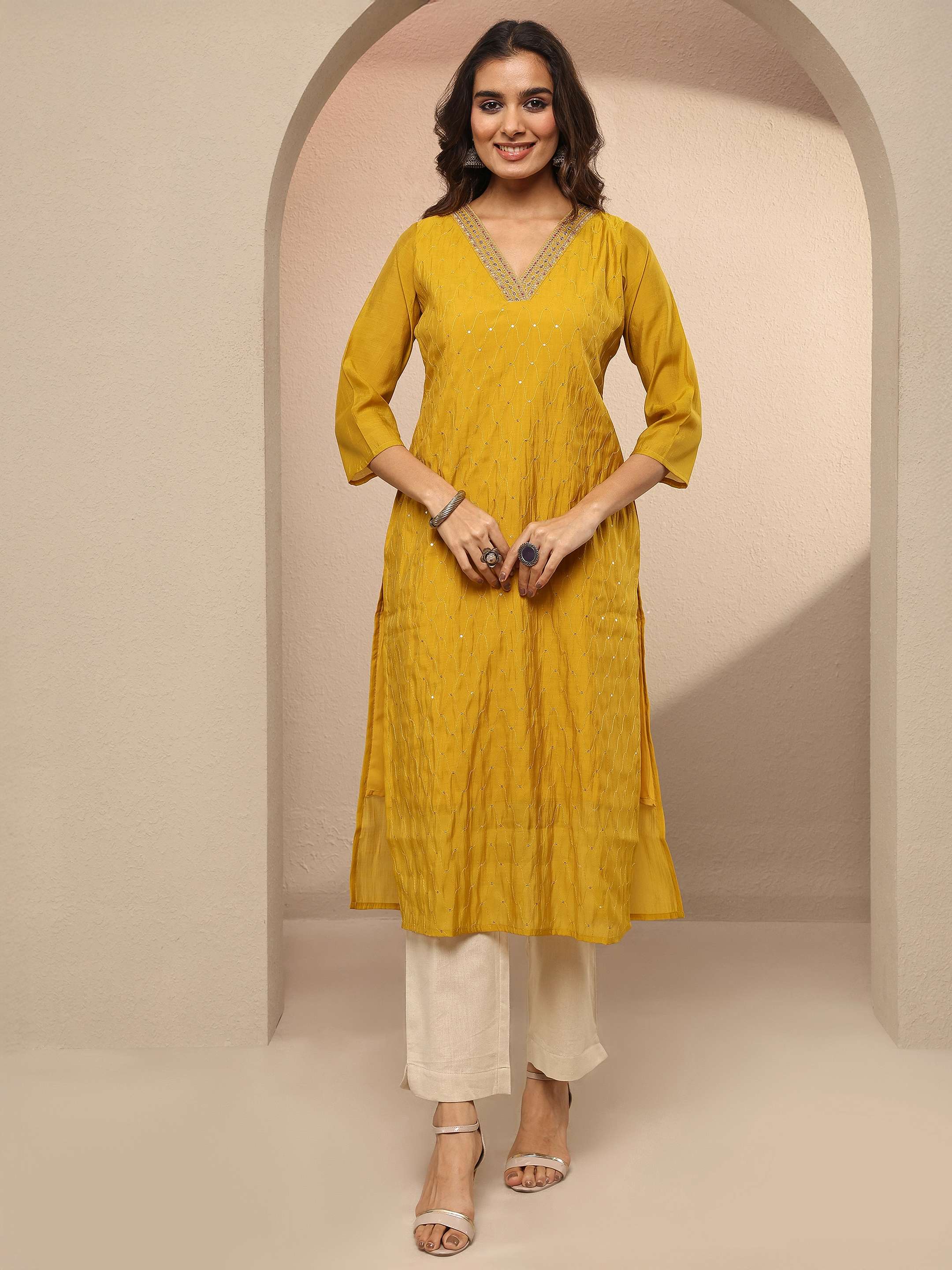 Embellished-Chanderi-cotton-V-Neck-Women-s-Casual-Wear-Kurta