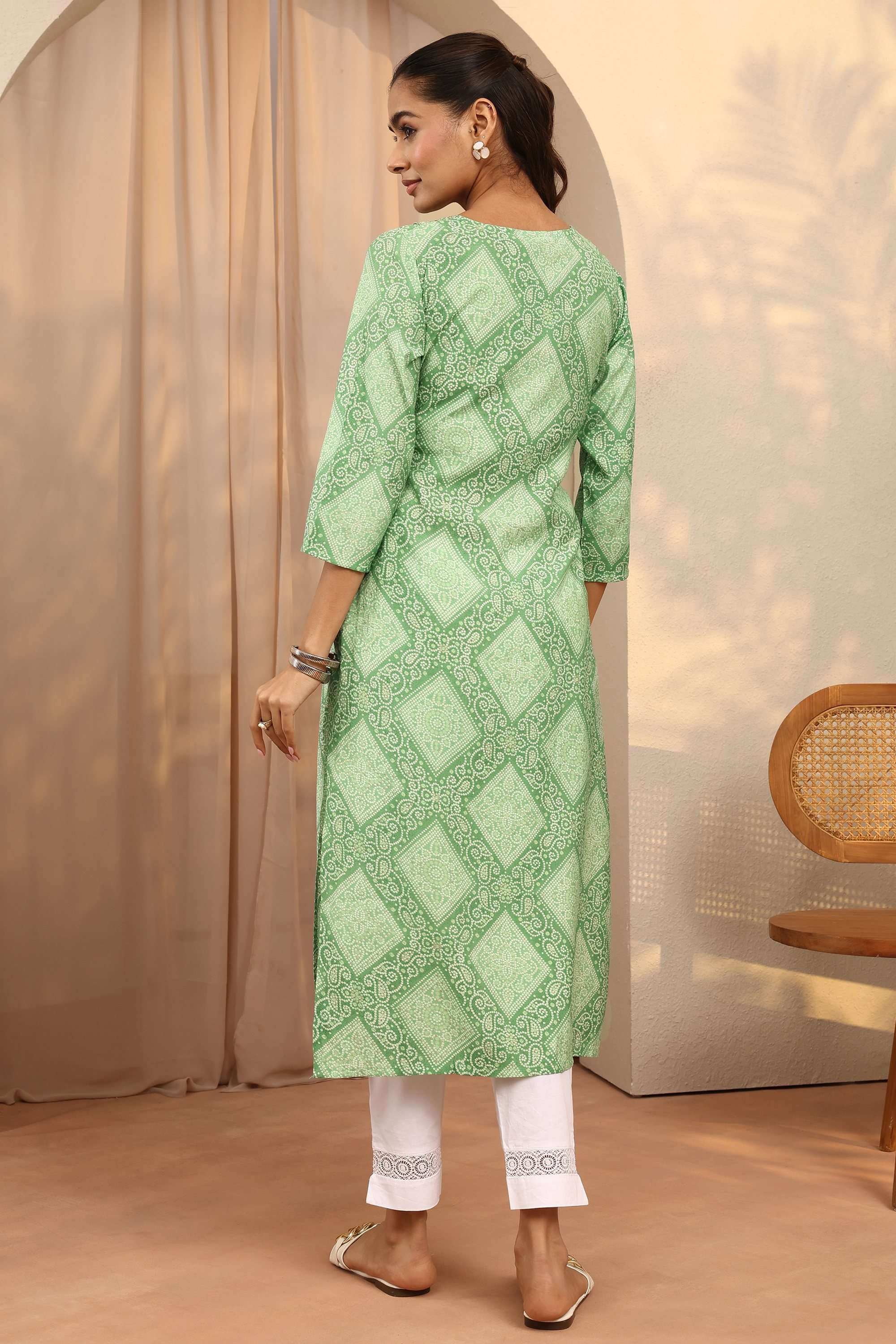 Printed-Blended-Fabric-V-Neck-Women-Kurta