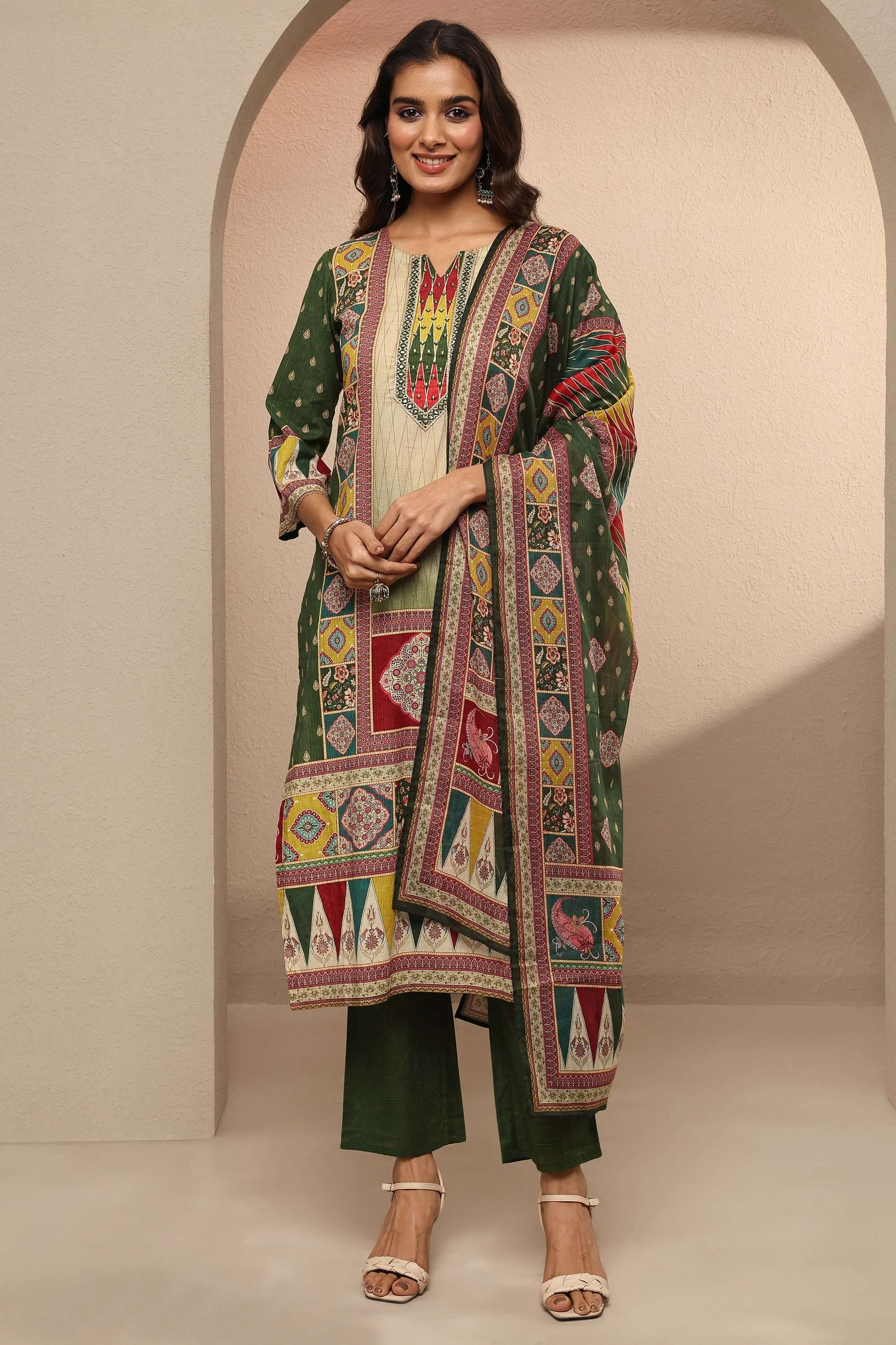 Printed-V-Neck-Cotton-Women-Kurta-with-Pant-and-Dupatta