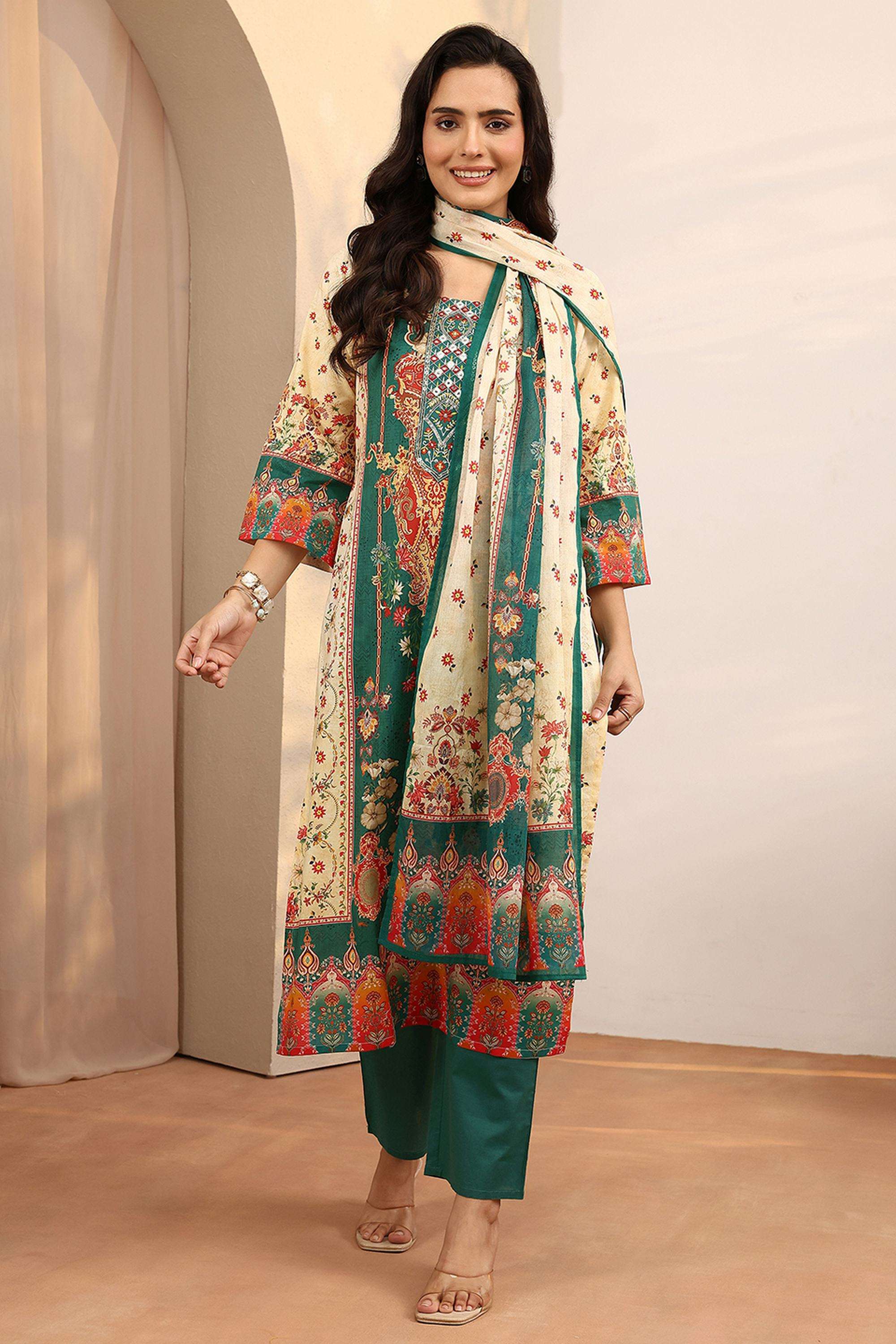 Printed-Cotton-Round-Neck-Women-s-Festive-Wear-Kurta-Set