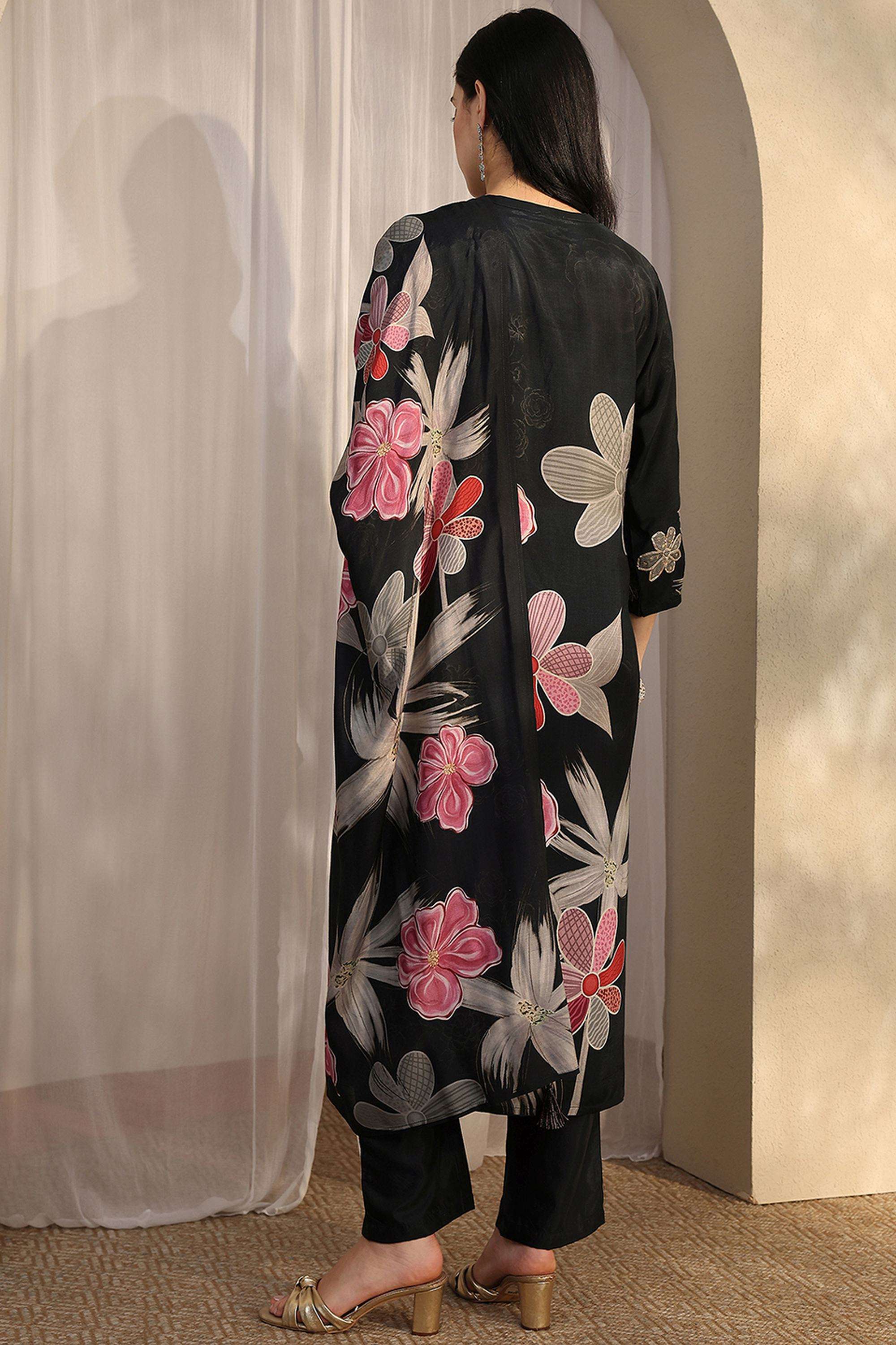 Floral-Silk-Collared-Women-Festive-Wear-Kurta-with-Pant-and-Dupatta