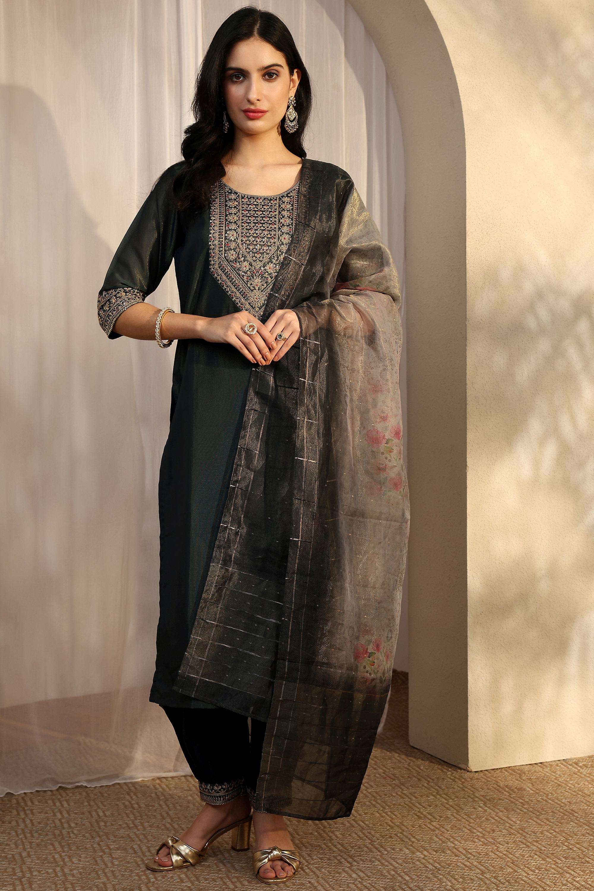 Embroidered-Blended-Fabric-Round-Neck-Women-Kurta-with-Salwar-and-Dupatta