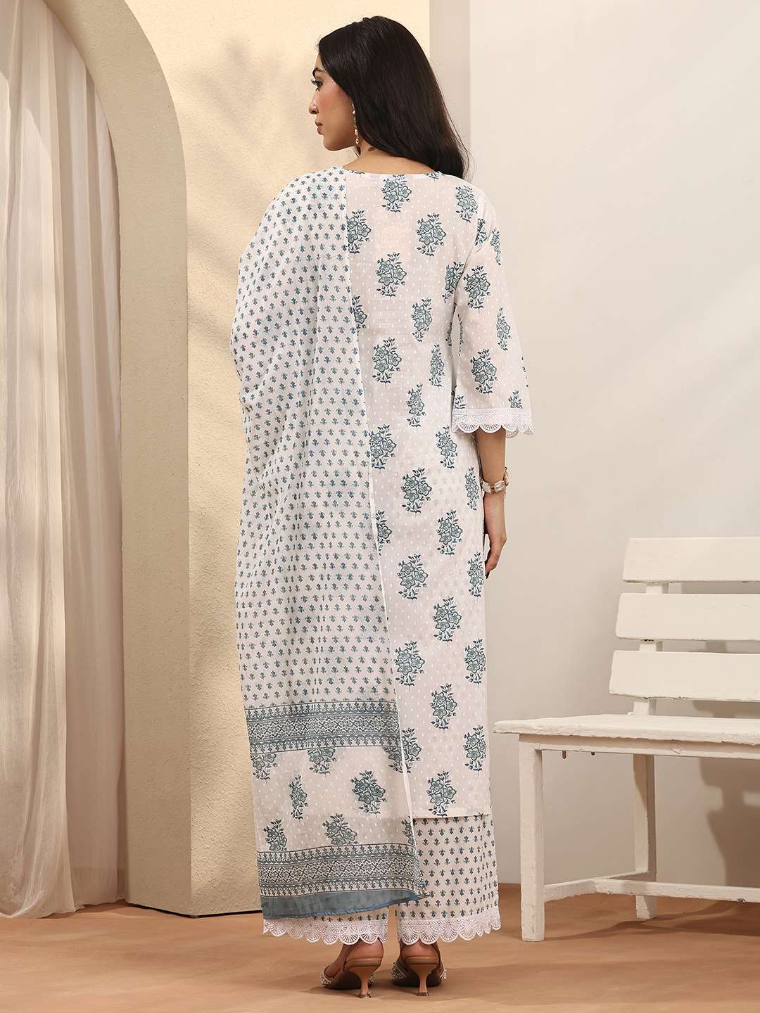Printed-Cotton-V-Neck-Women-s-Casual-Wear-Kurta-Set