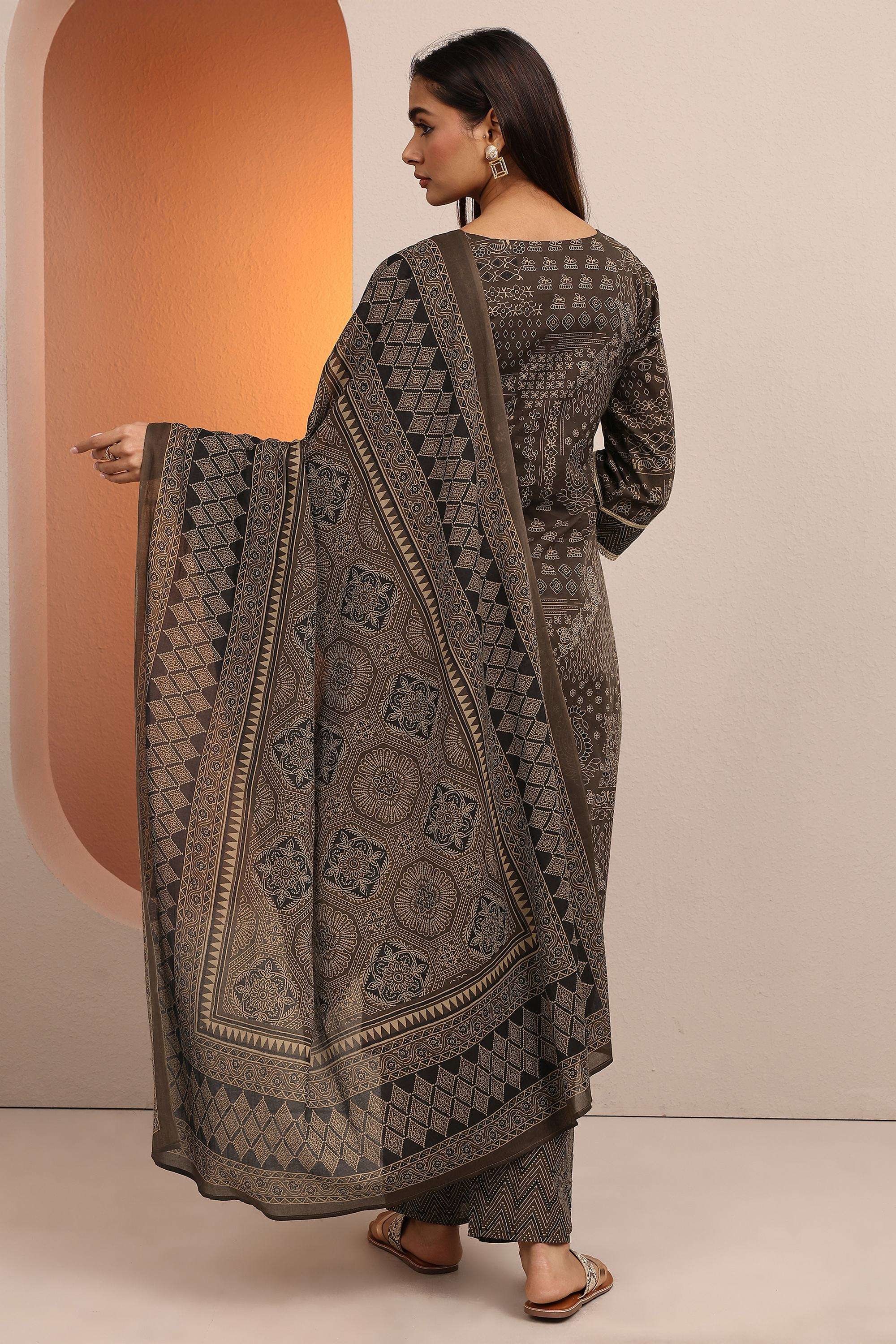 Printed-Cotton-V-Neck-Women-Festive-Wear-Kurta-with-Pant-and-Dupatta