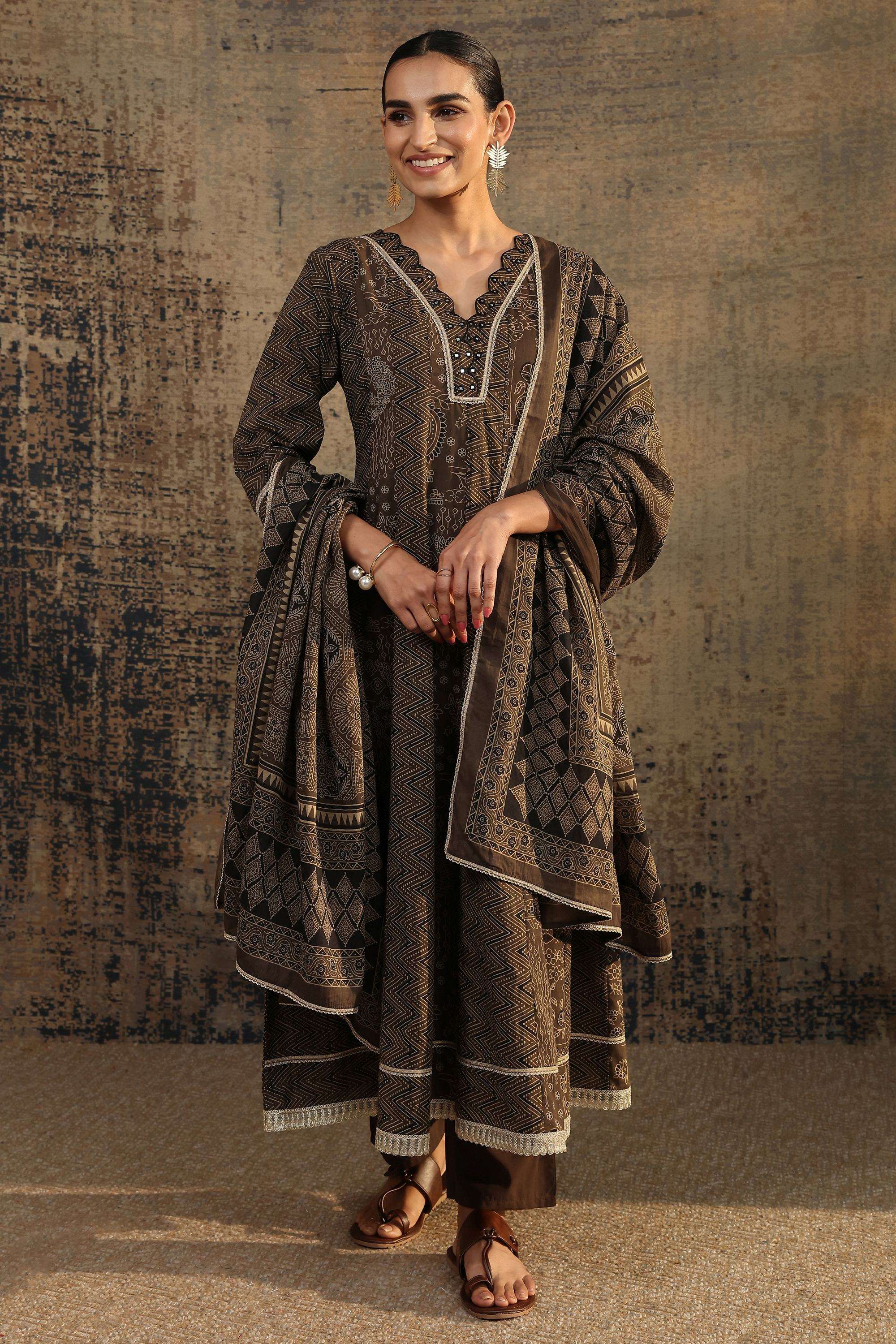 Printed-Cotton-V-Neck-Women-Festive-Wear-Anarkali-Kurta-with-Pant-and-Dupatta