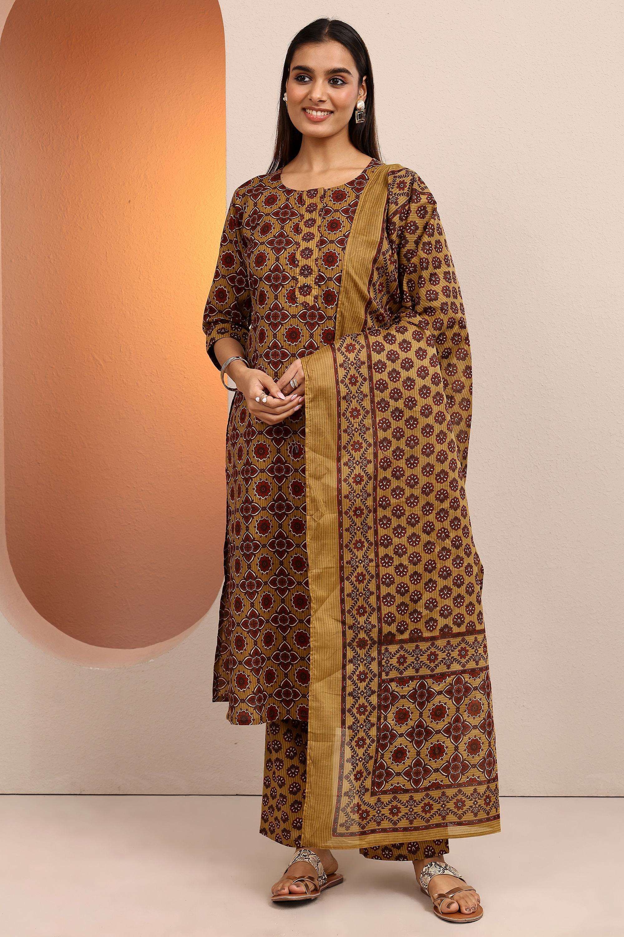 Printed-Cotton-Round-Neck-Women-Festive-Wear-Kurta-with-Pant-and-Dupatta