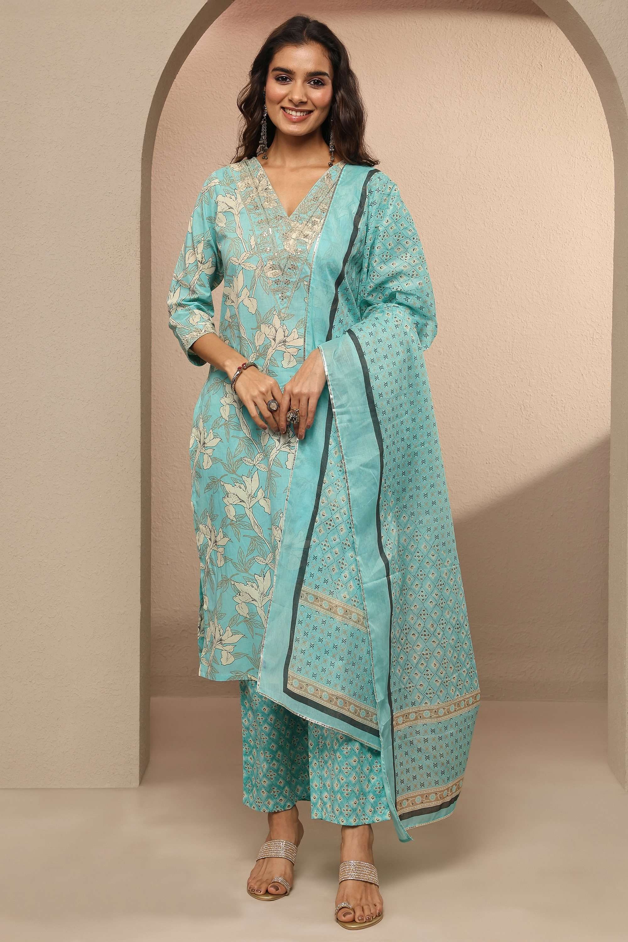 Printed-V-Neck-Cotton-Women-Kurta-with-Pant-and-Dupatta