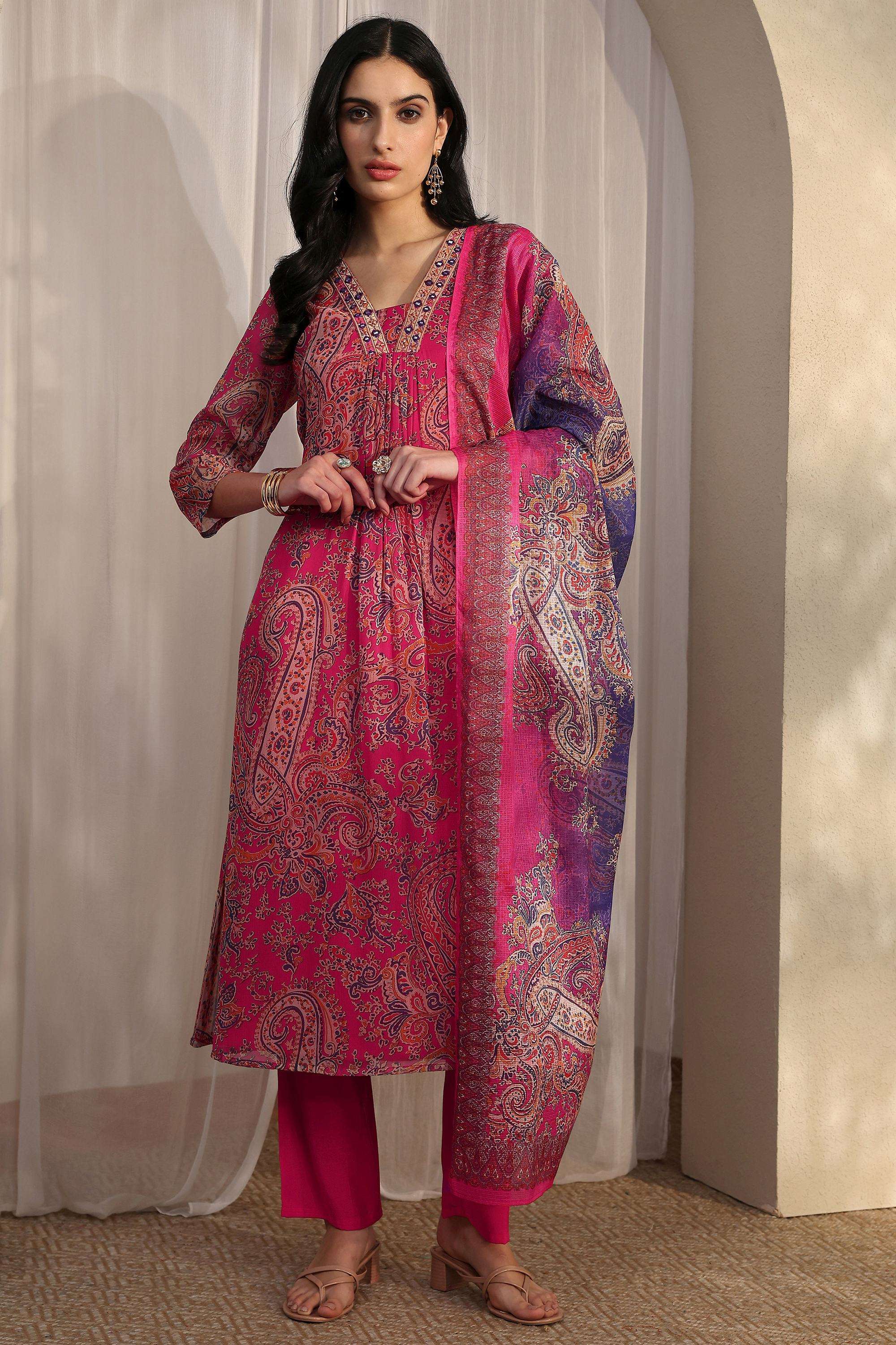 Printed-Chiffon-V-Neck-Women-s-Festive-Wear-Kurta-Set