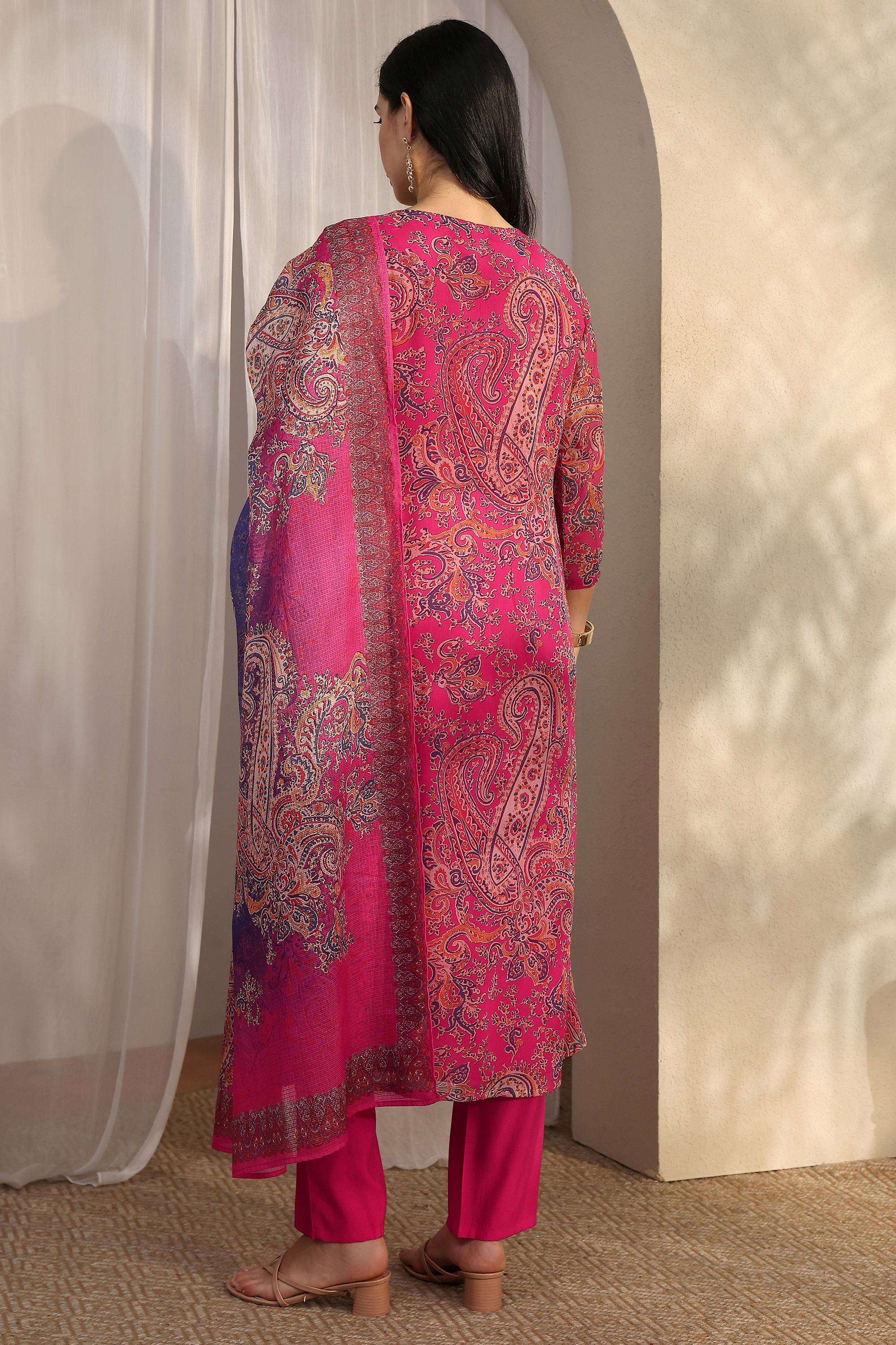 Printed-Chiffon-V-Neck-Women-s-Festive-Wear-Kurta-Set