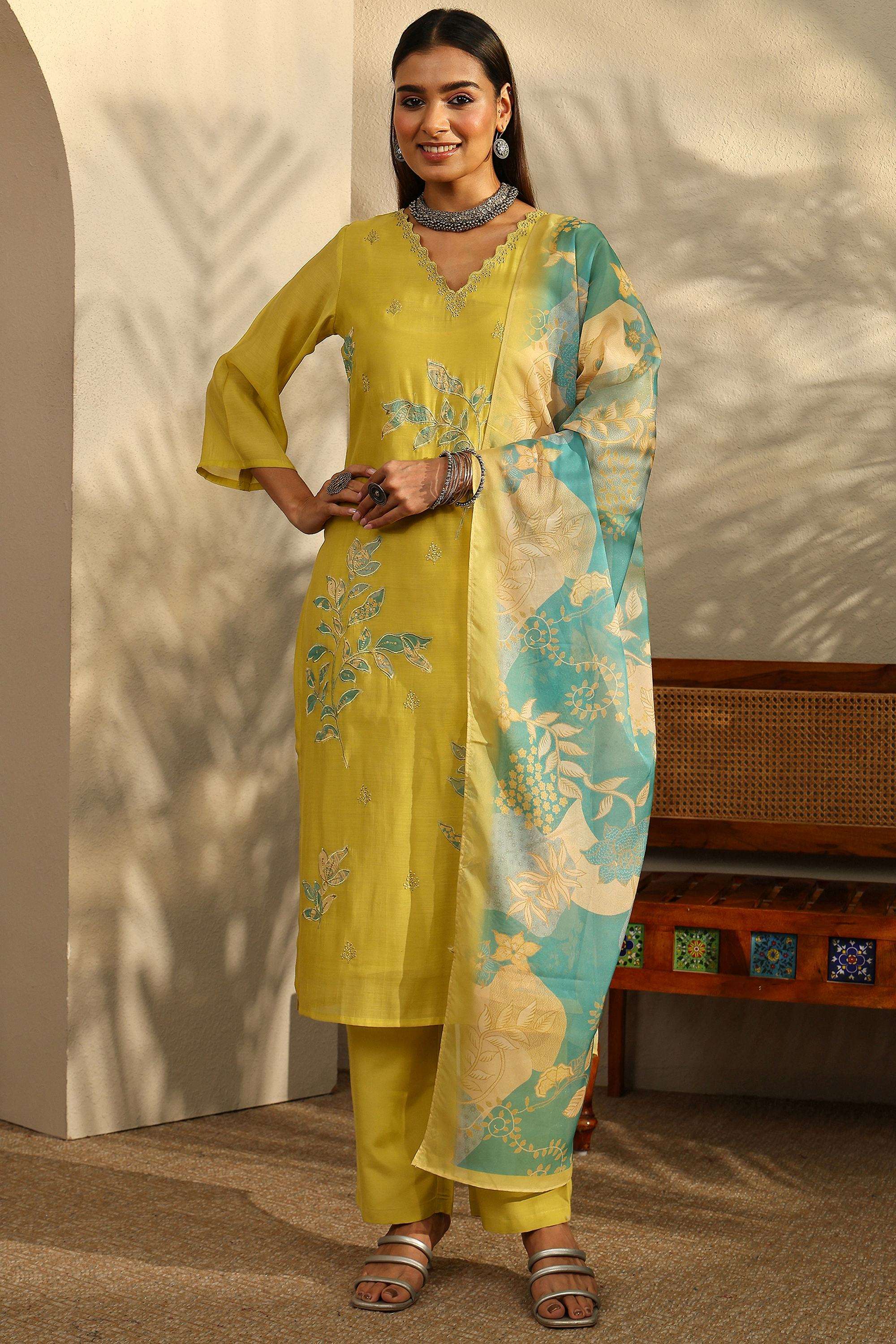 Embroidered-Cotton-V-Neck-Women-s-Festive-Wear-Kurta-Set
