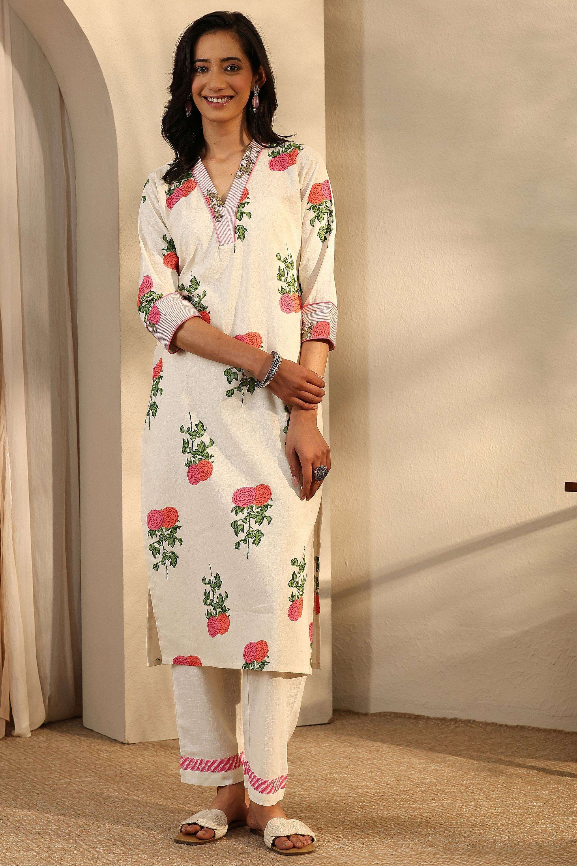 Floral-Cotton-V-Neck-Women-Festive-Wear-Kurta