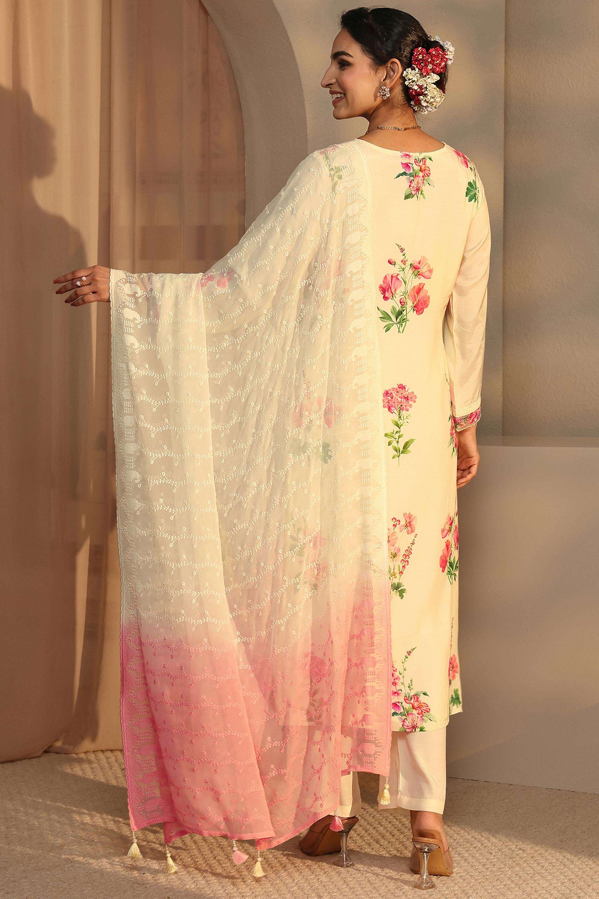 Floral-Blended-Fabric-V-Neck-Women-Kurta-with-Pant-and-Dupatta