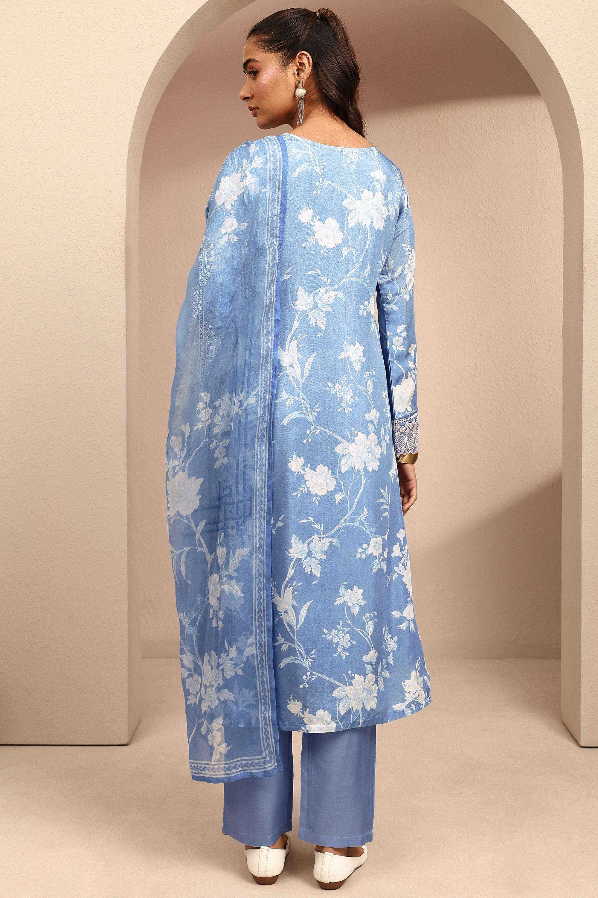 Floral-Blended-Fabric-V-Neck-Women-Kurta-with-Pant-and-Dupatta