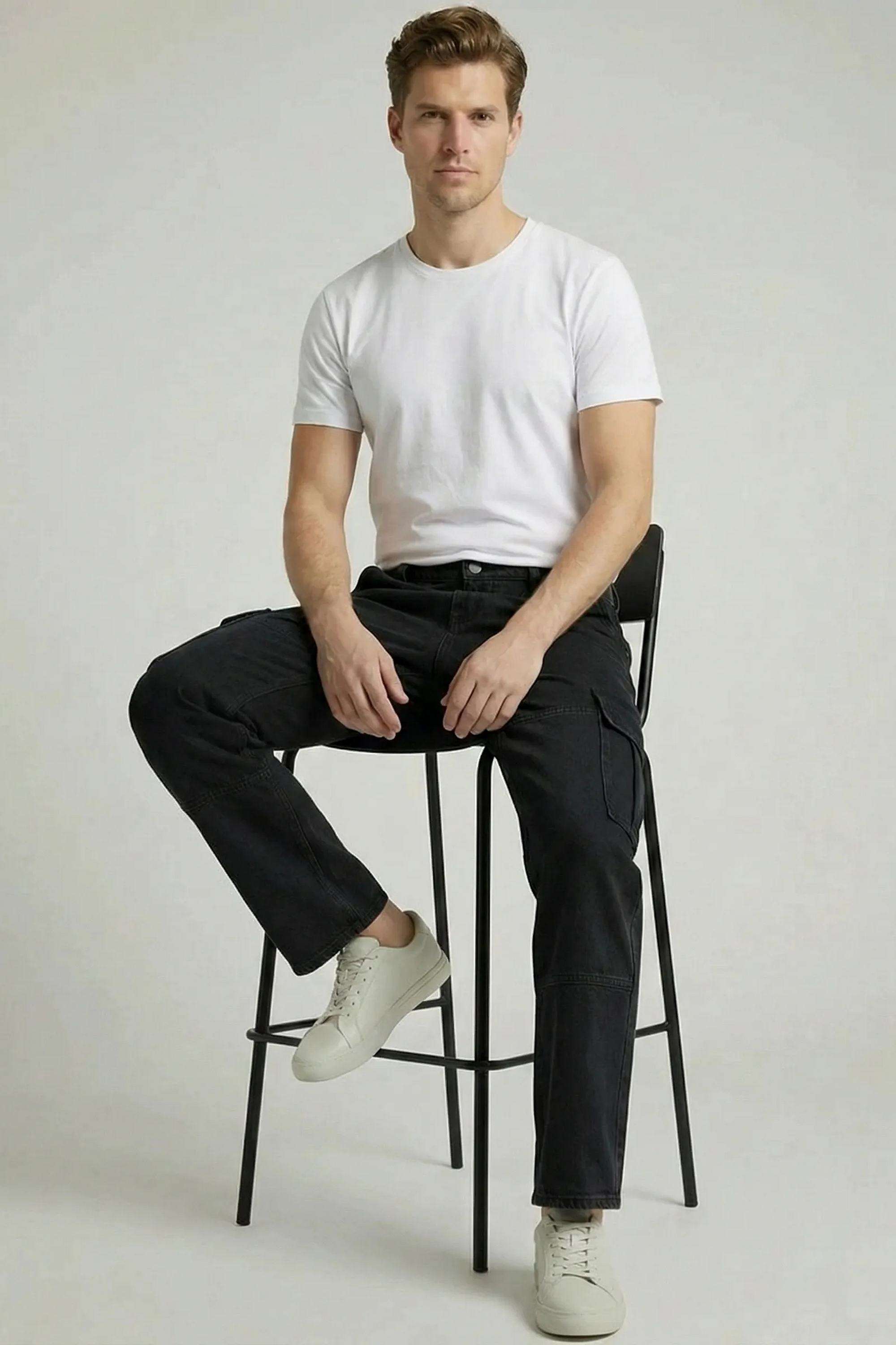 Solid-Blended-Fabric-Straight-Fit-Men-s-Jeans