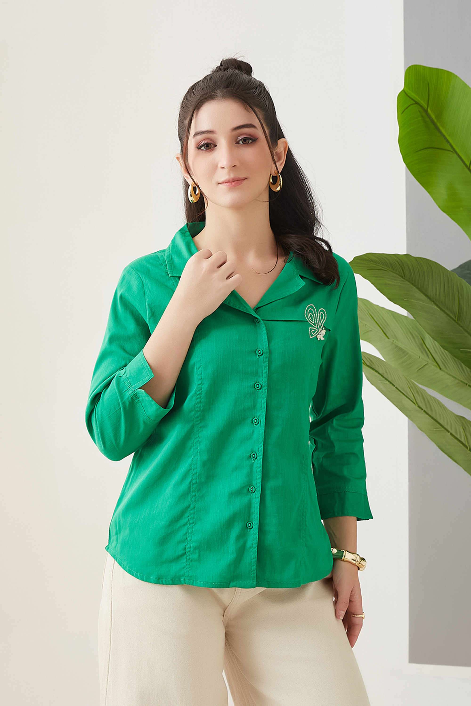 Solid-Collared-Cotton-Women-s-Casual-Shirt