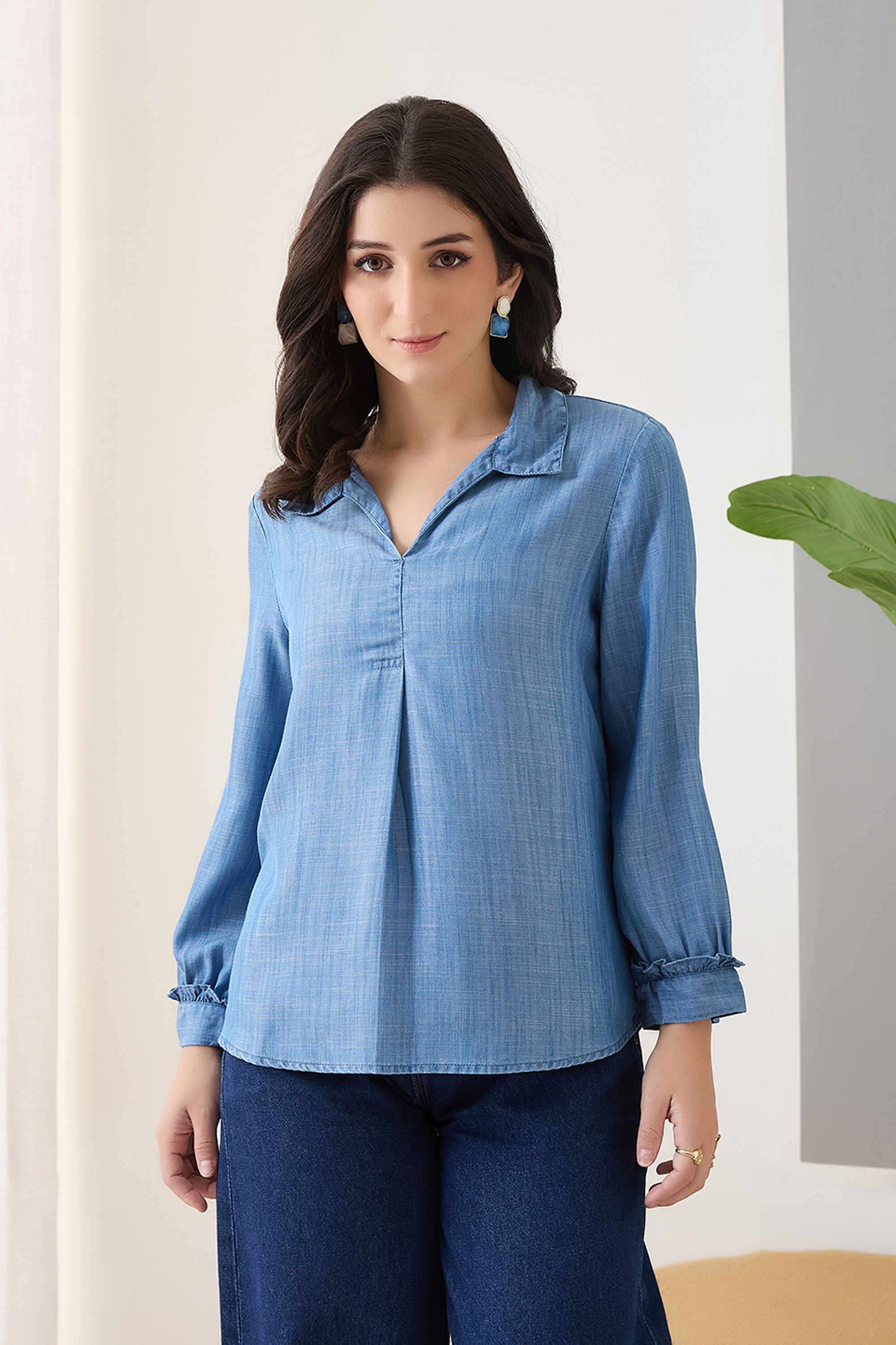 Solid-Blended-Fabric-Collared-Women-s-Top