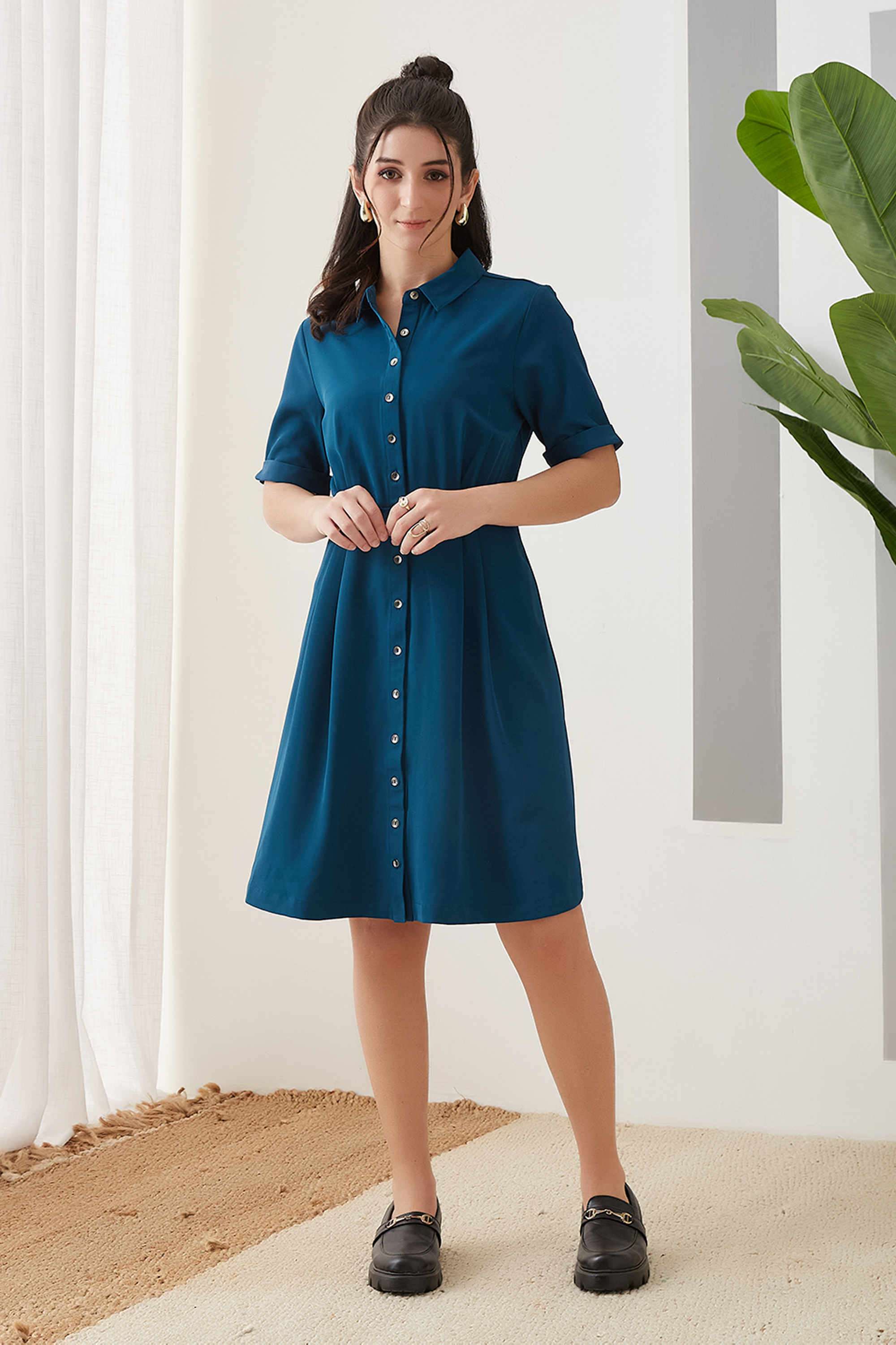 Solid-Collared-Polyester-Women-s-Dress
