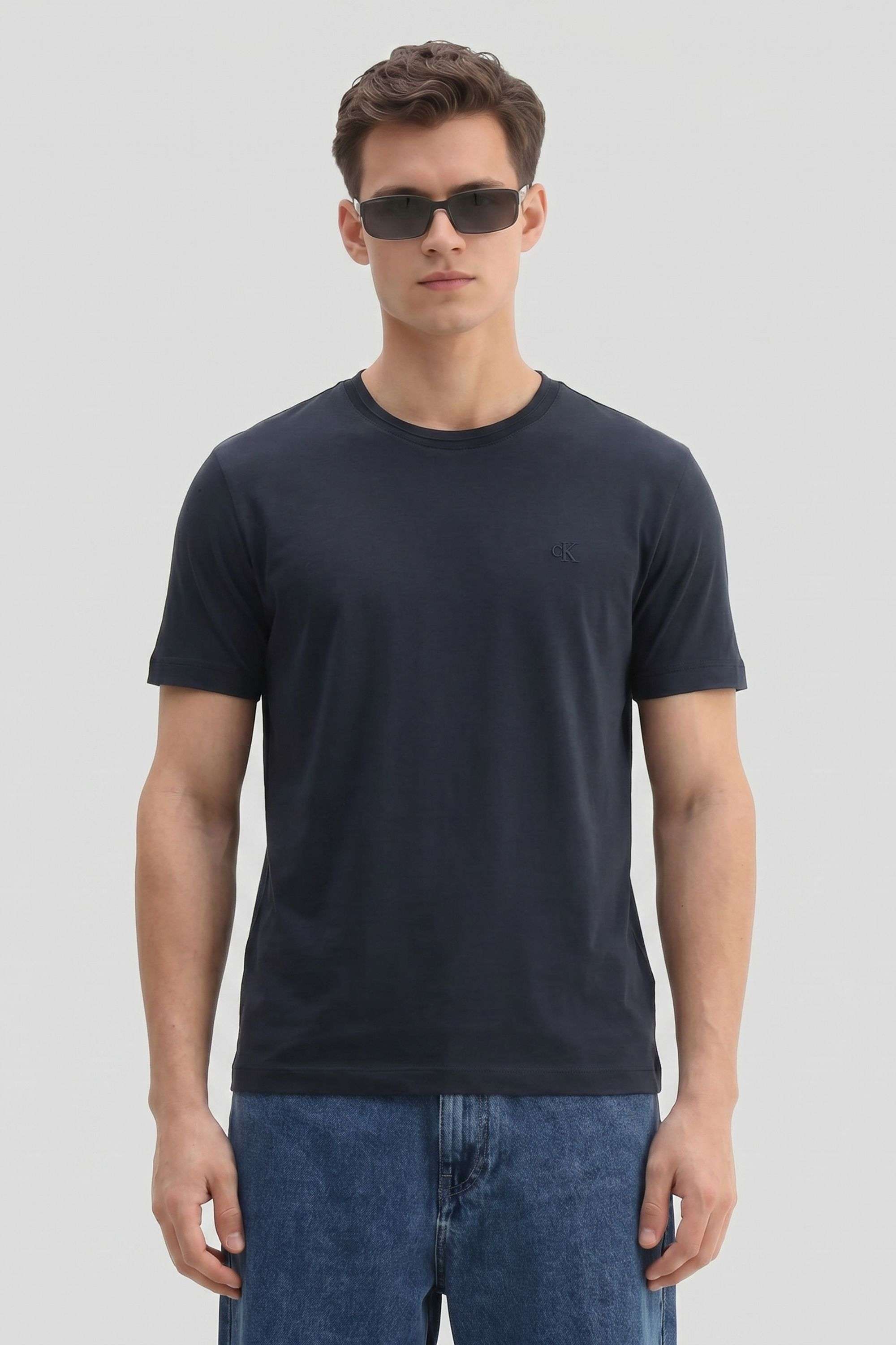 Solid-Cotton-Slim-Fit-Men-s-T-Shirt