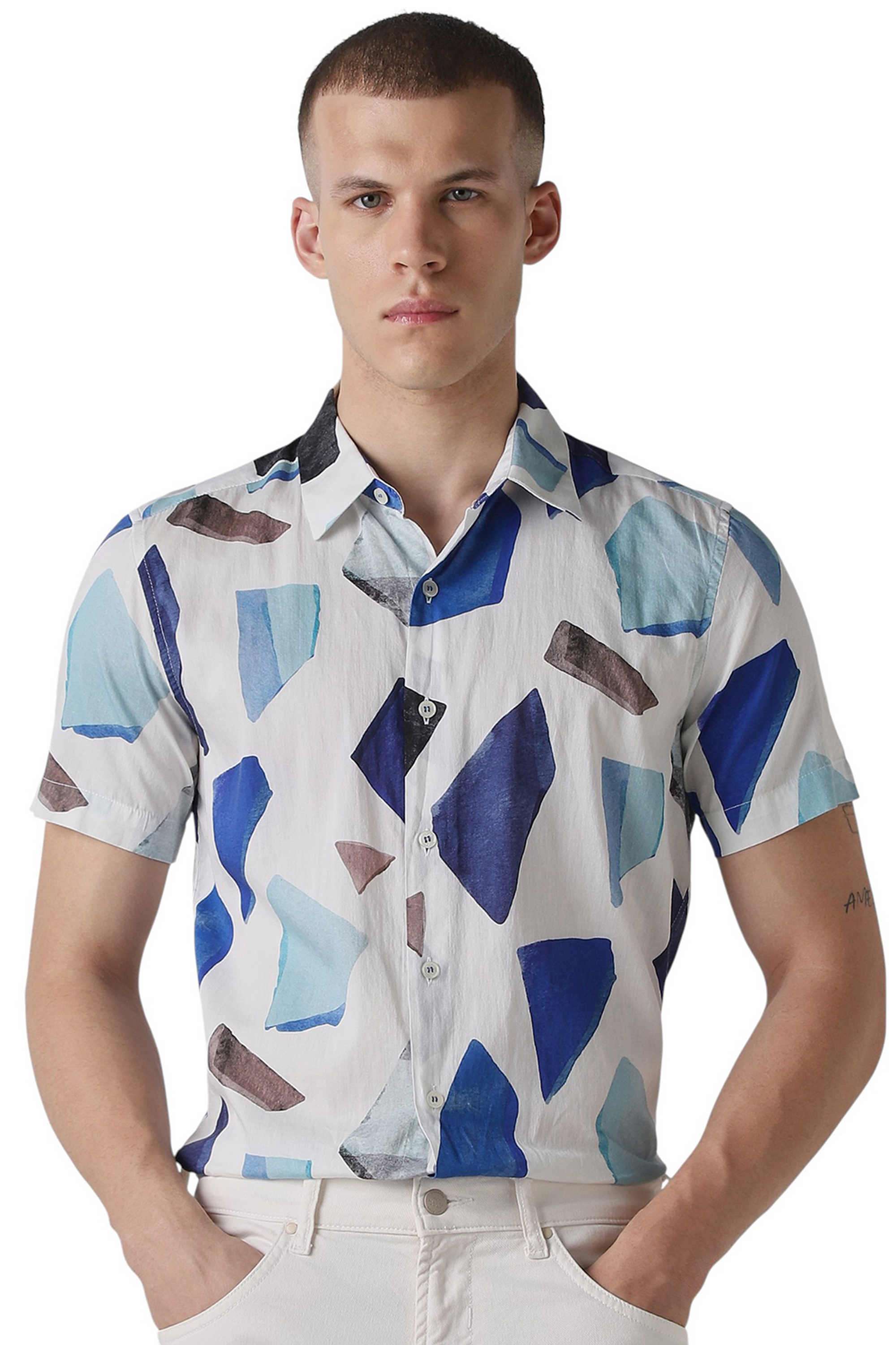 Printed-Cotton-Regular-Fit-Men-s-Casual-Wear-Shirt