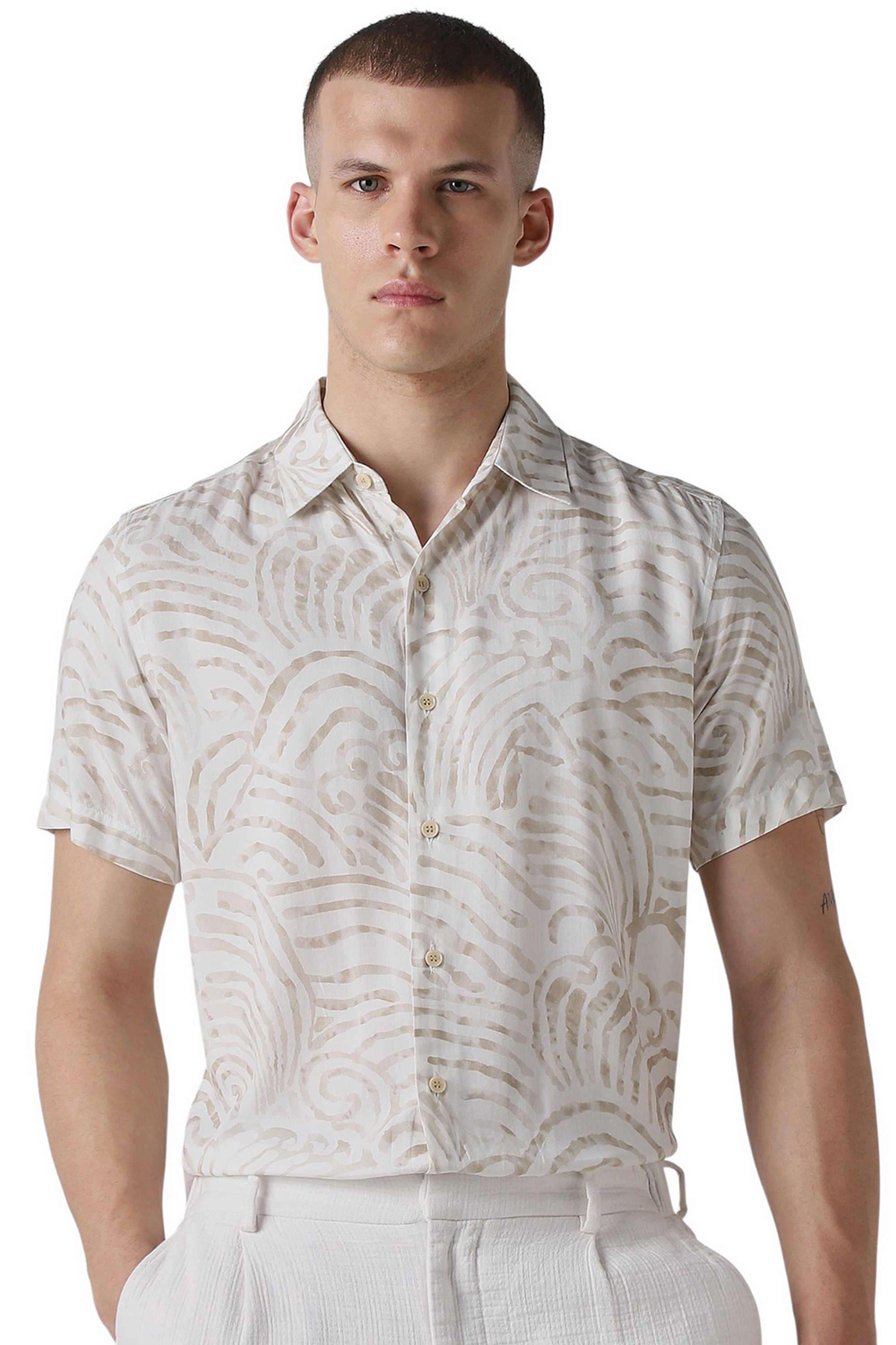 Printed-Cotton-Regular-Fit-Men-s-Casual-Wear-Shirt