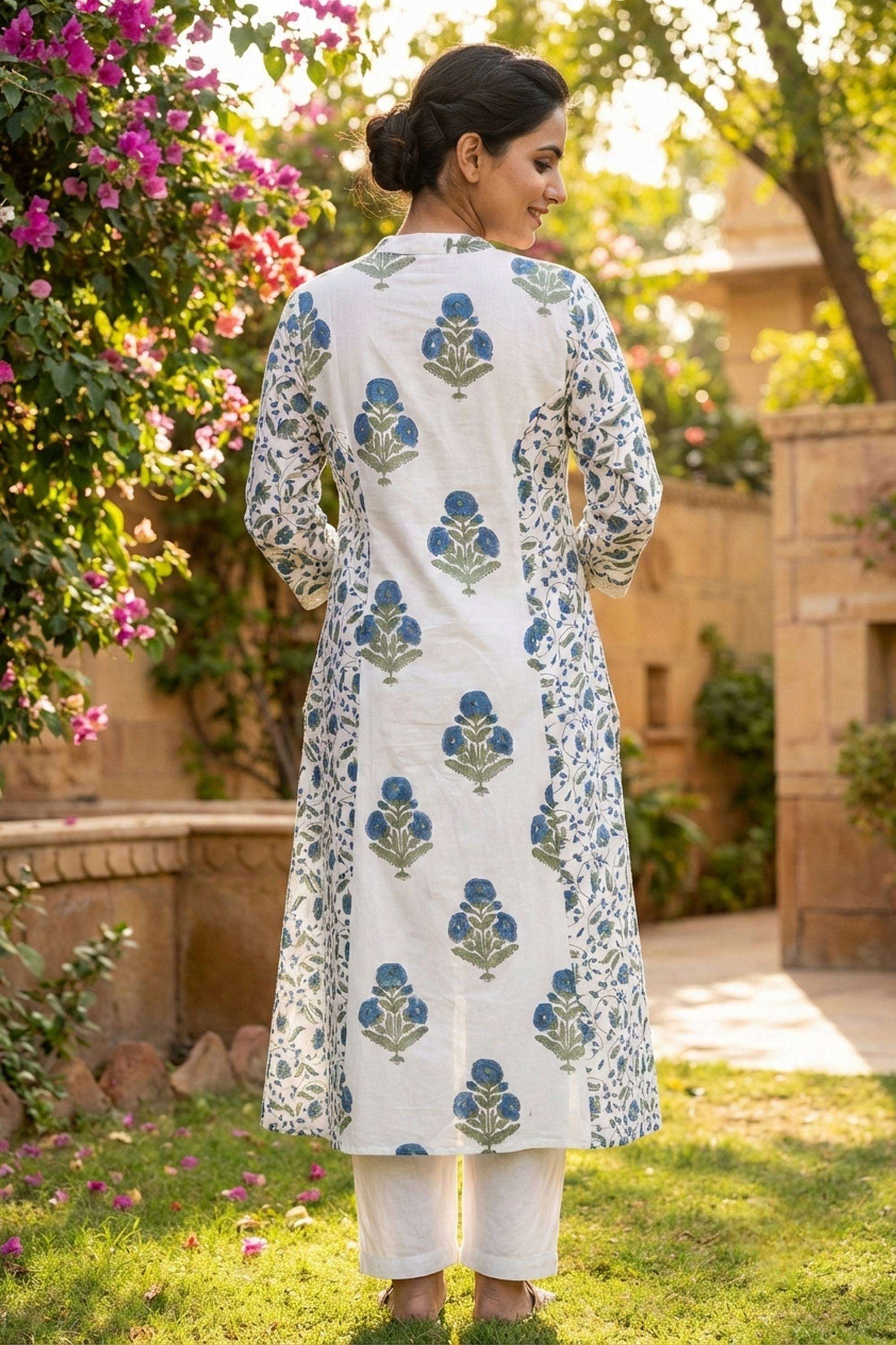Floral-Blended-Fabric-Collared-Women-Kurta-with-Pant