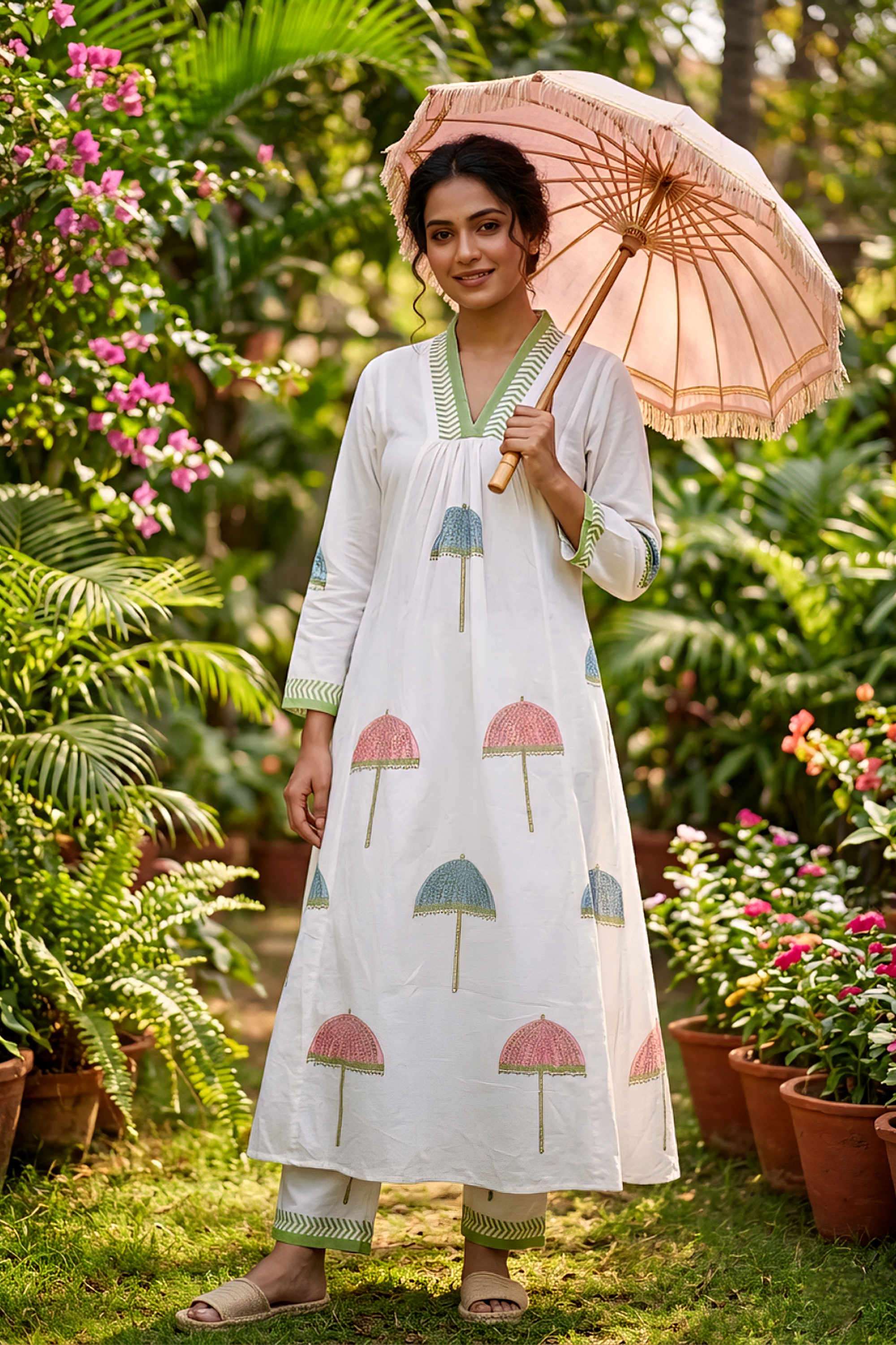 Printed-Cotton-V-Neck-Women-s-Casual-Wear-Kurta-Set