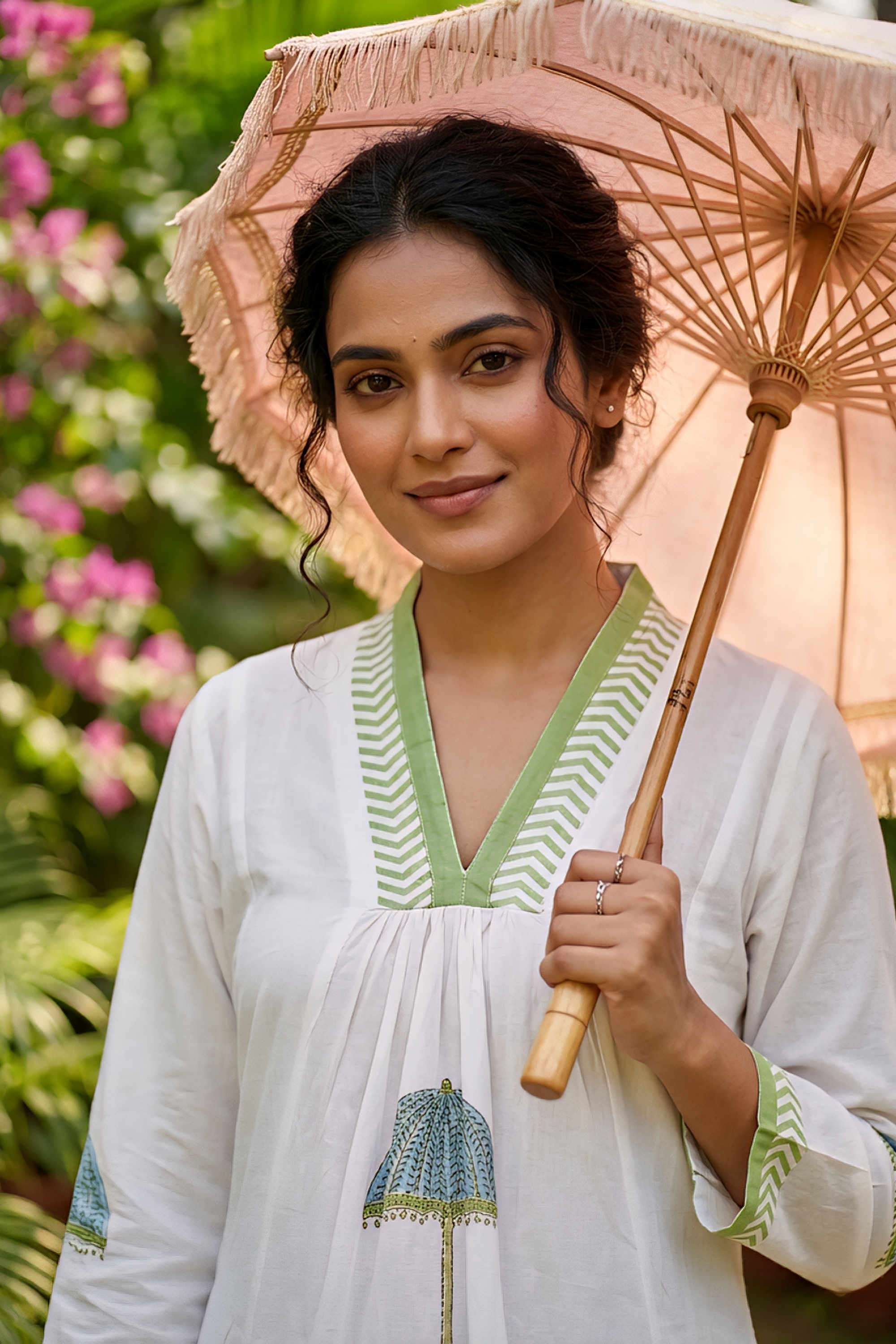 Printed-Cotton-V-Neck-Women-s-Casual-Wear-Kurta-Set