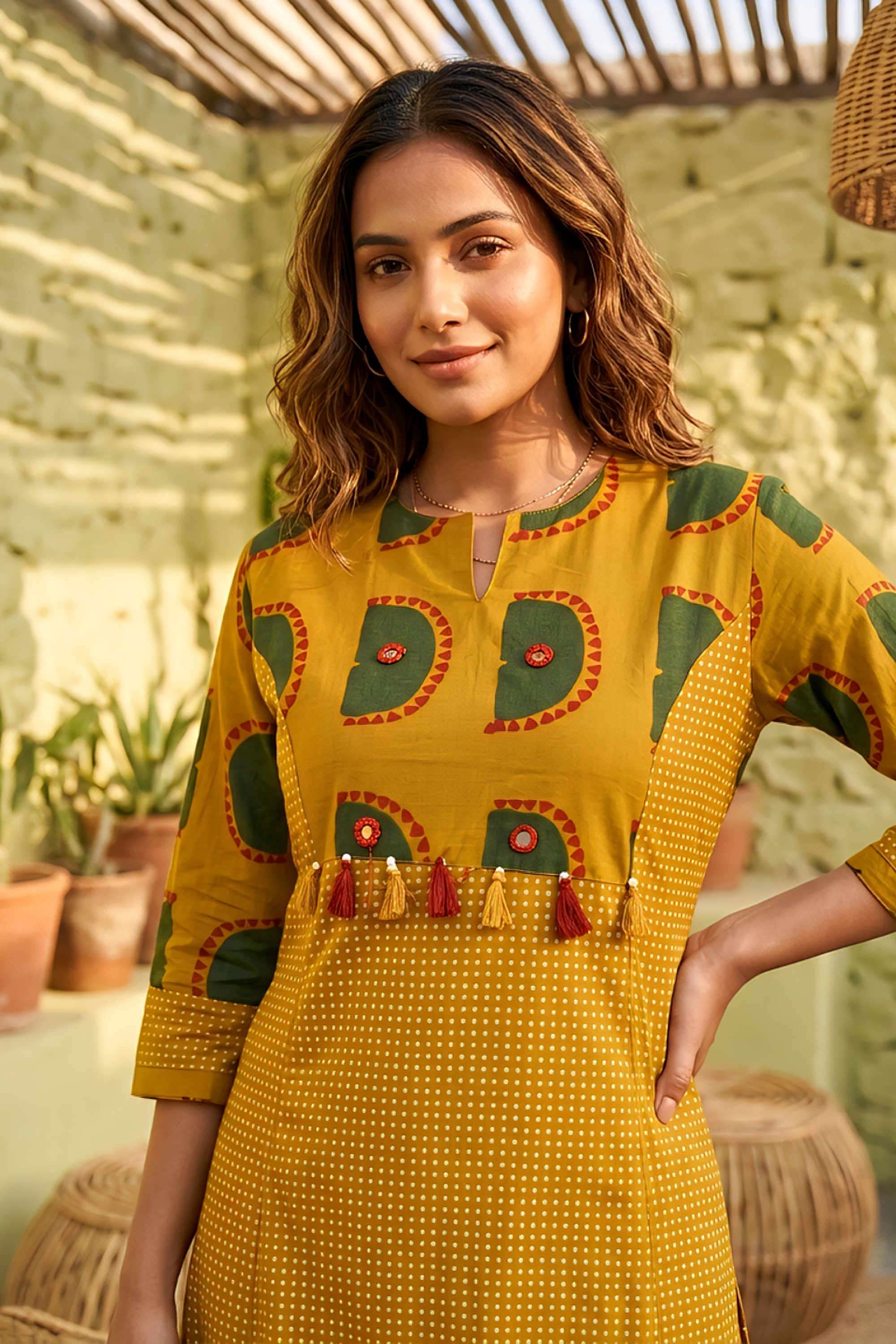 Bandhani-Cotton-Round-Neck-Women-s-Casual-Wear-Kurta-Set