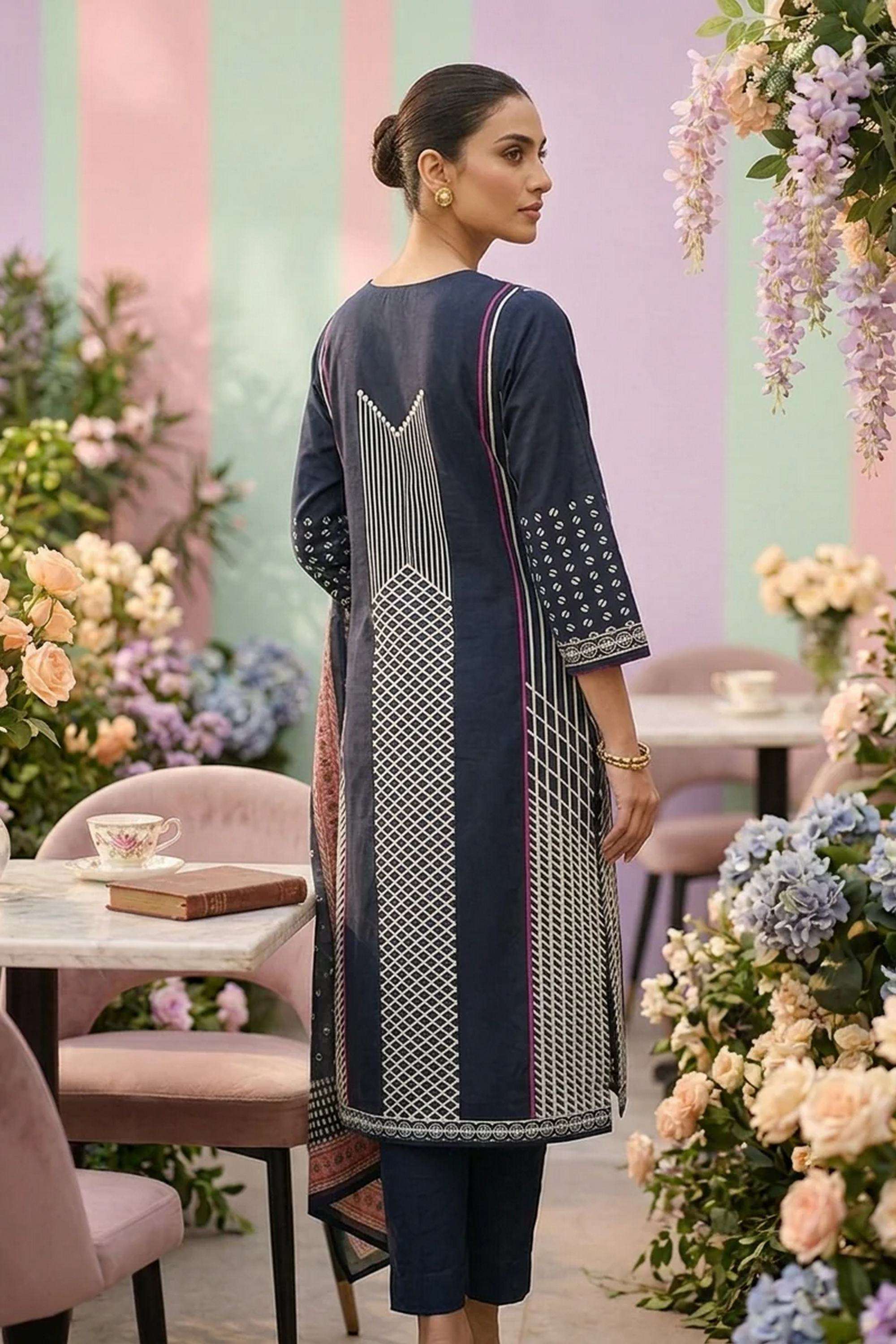 Printed-Cotton-Round-Neck-Women-Kurta-with-Pant-and-Dupatta