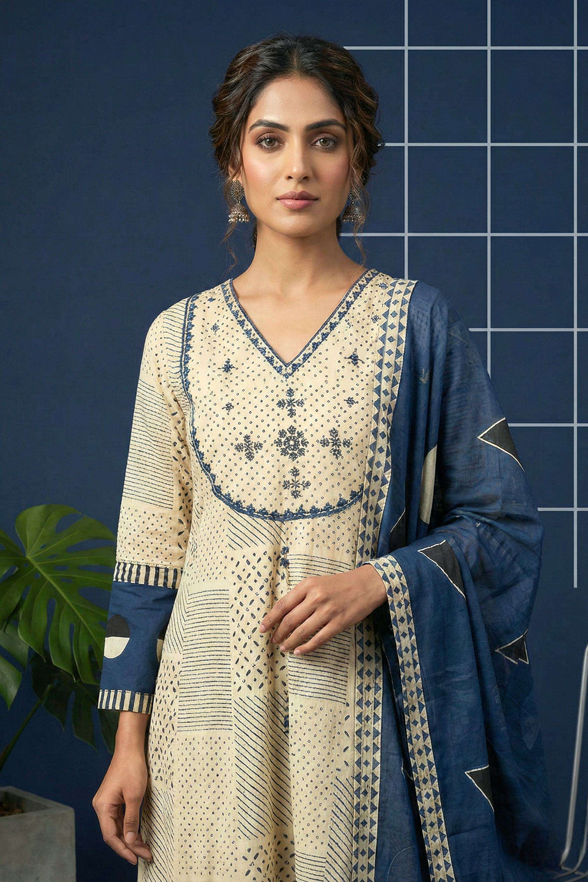 Printed-Cotton-V-Neck-Women-Kurta-with-Pant-and-Dupatta