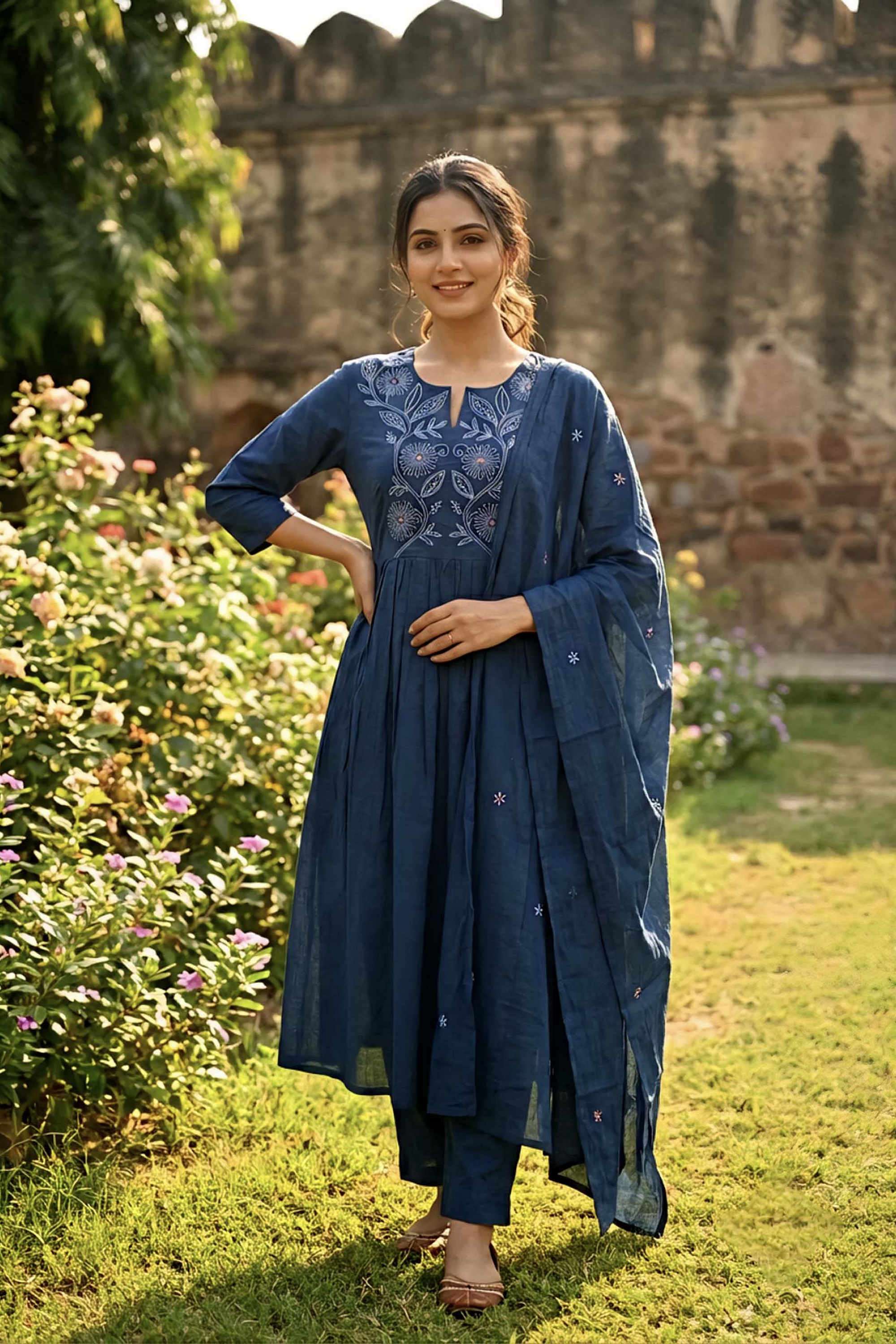 Embellished-Cotton-Round-Neck-Women-s-Festive-Wear-Kurta-Set